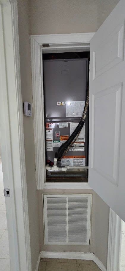 Mission Apartment: 5230 N. Inspiration Rd.
