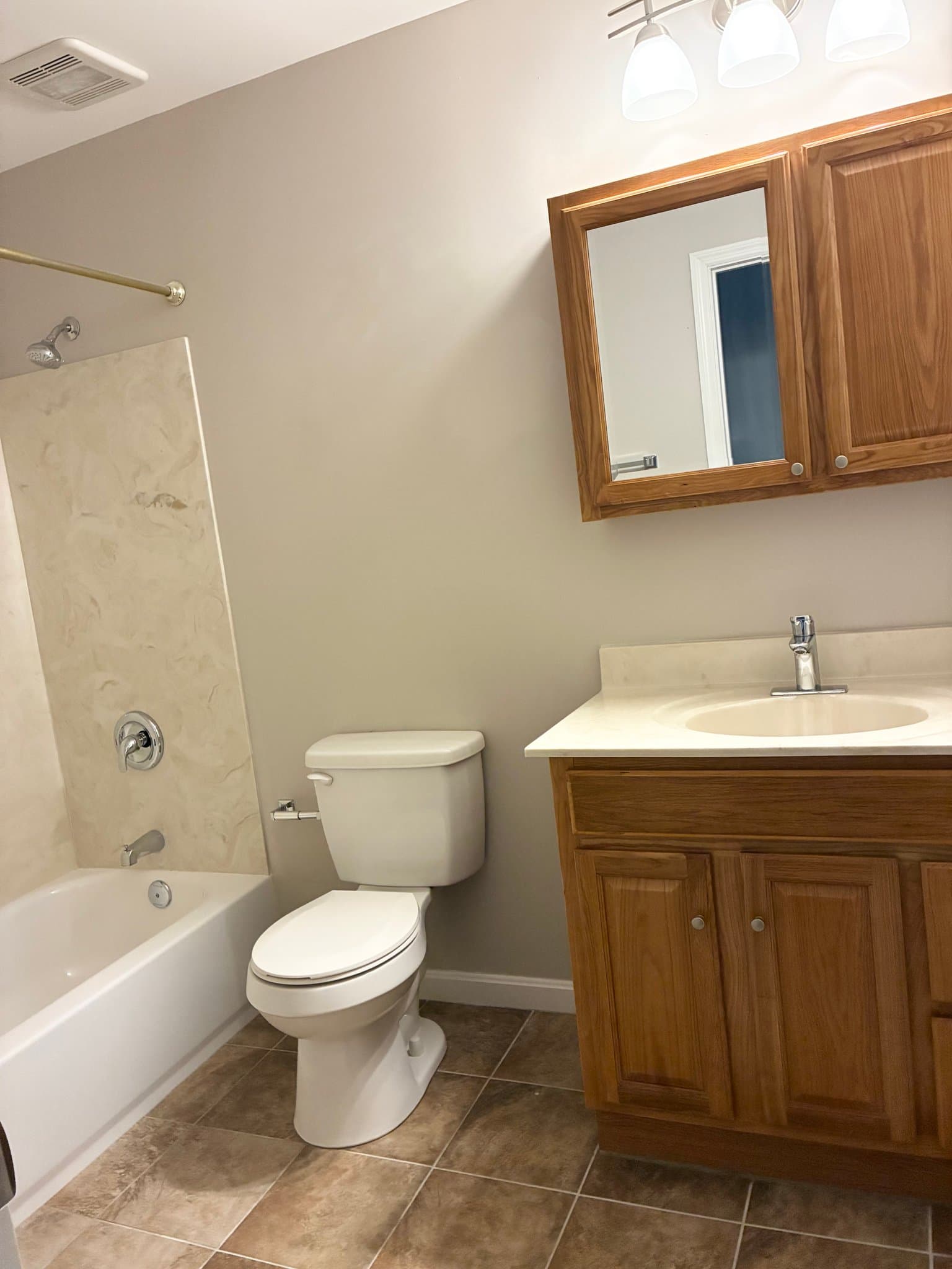Cincinnati Apartment: 732 Ohio Pike