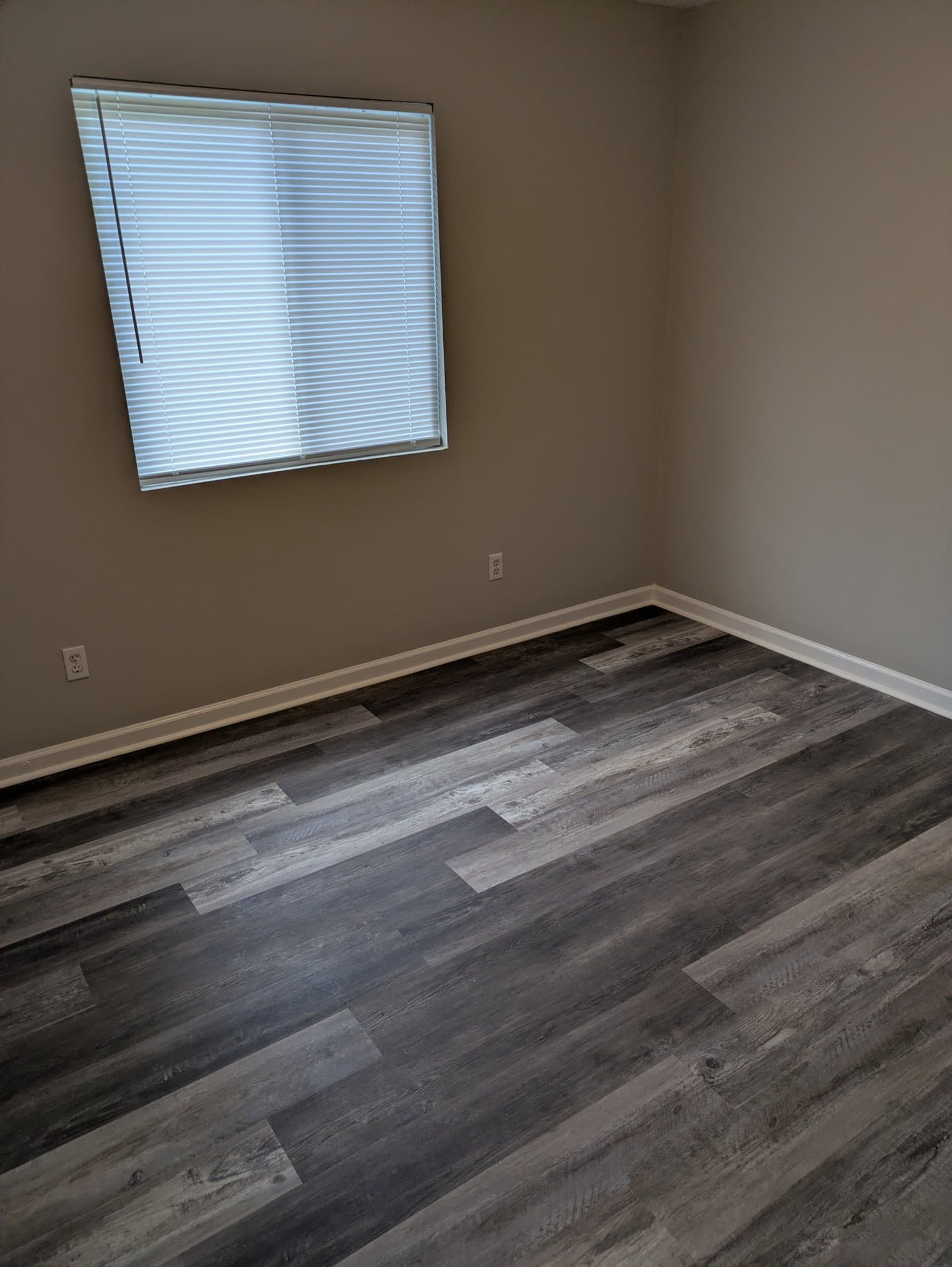 Greensboro House: 1706 Hertford Street