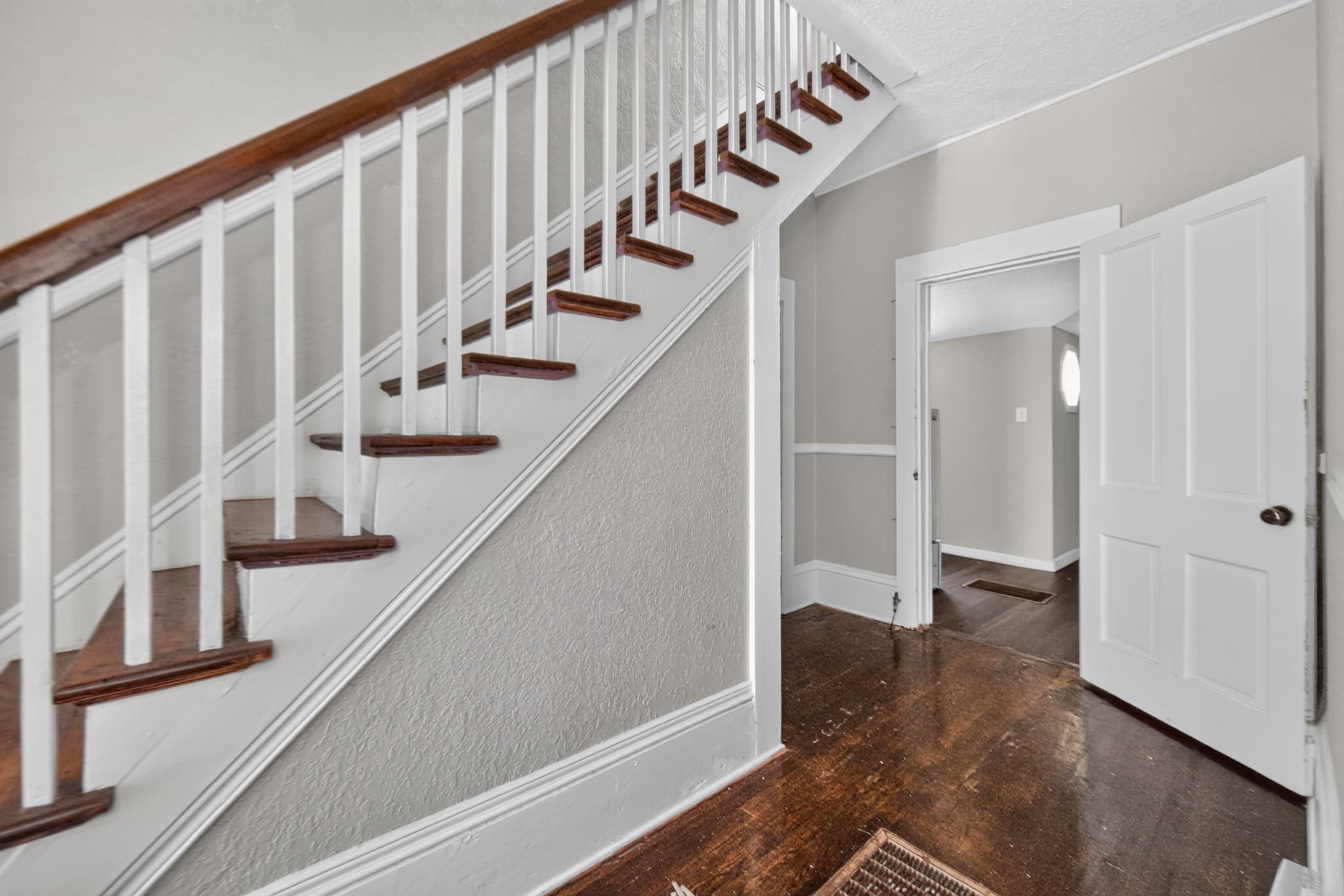 NEW SMYRNA BEACH Single Room: 306 MURRAY STREET