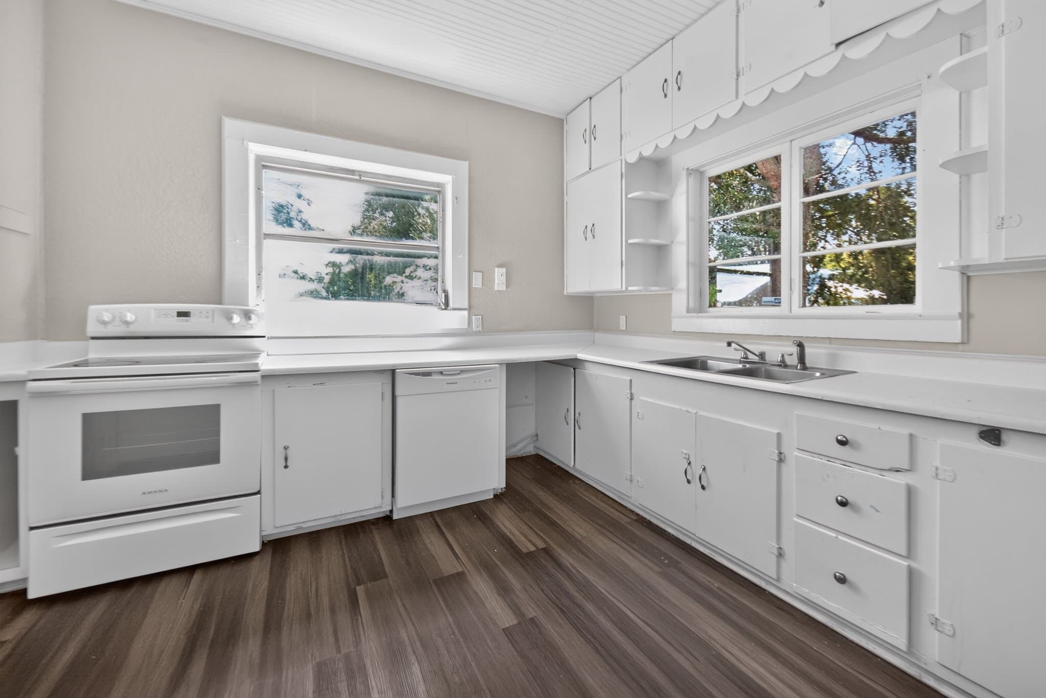 NEW SMYRNA BEACH Single Room: 306 MURRAY STREET