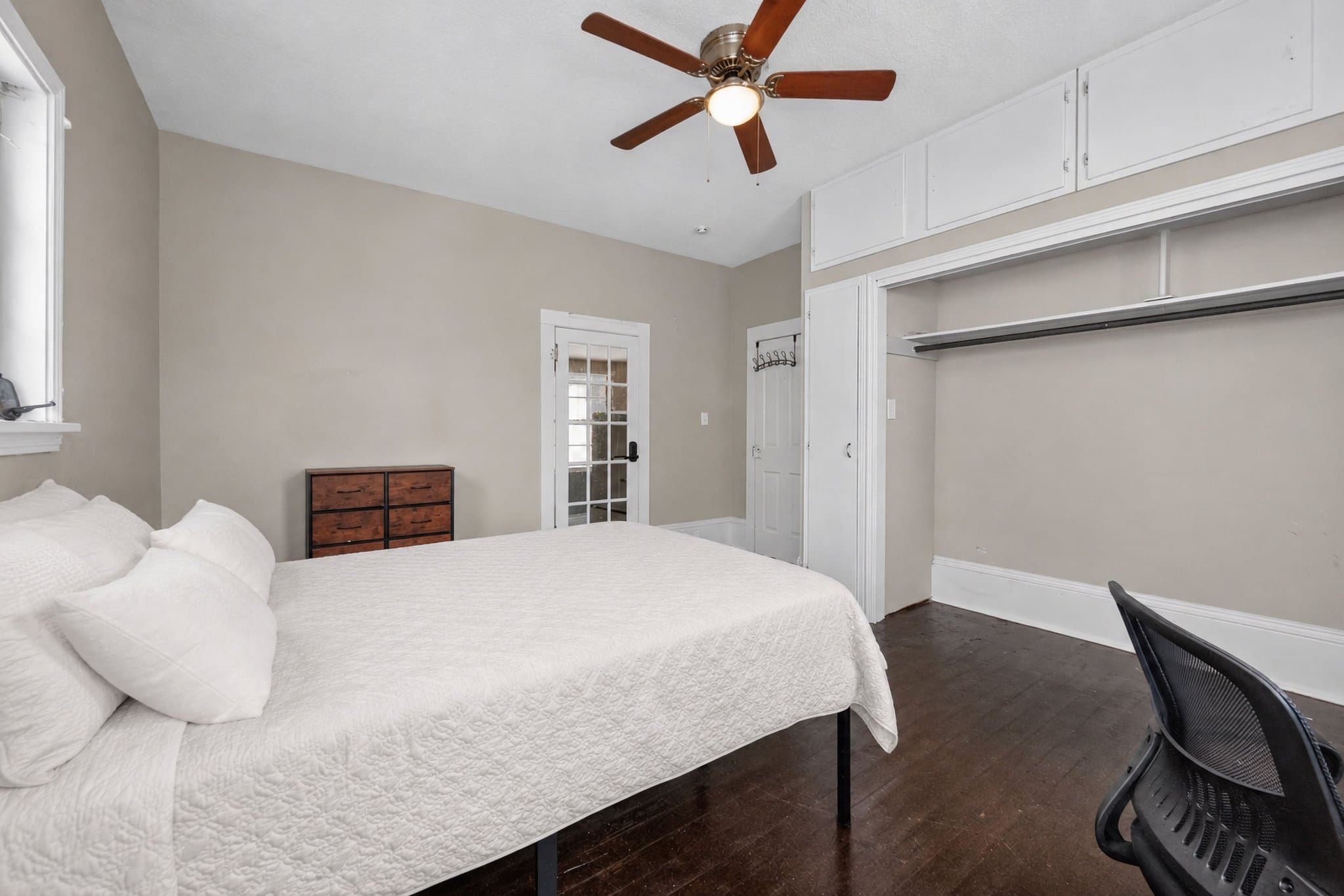 NEW SMYRNA BEACH Single Room: 306 MURRAY STREET