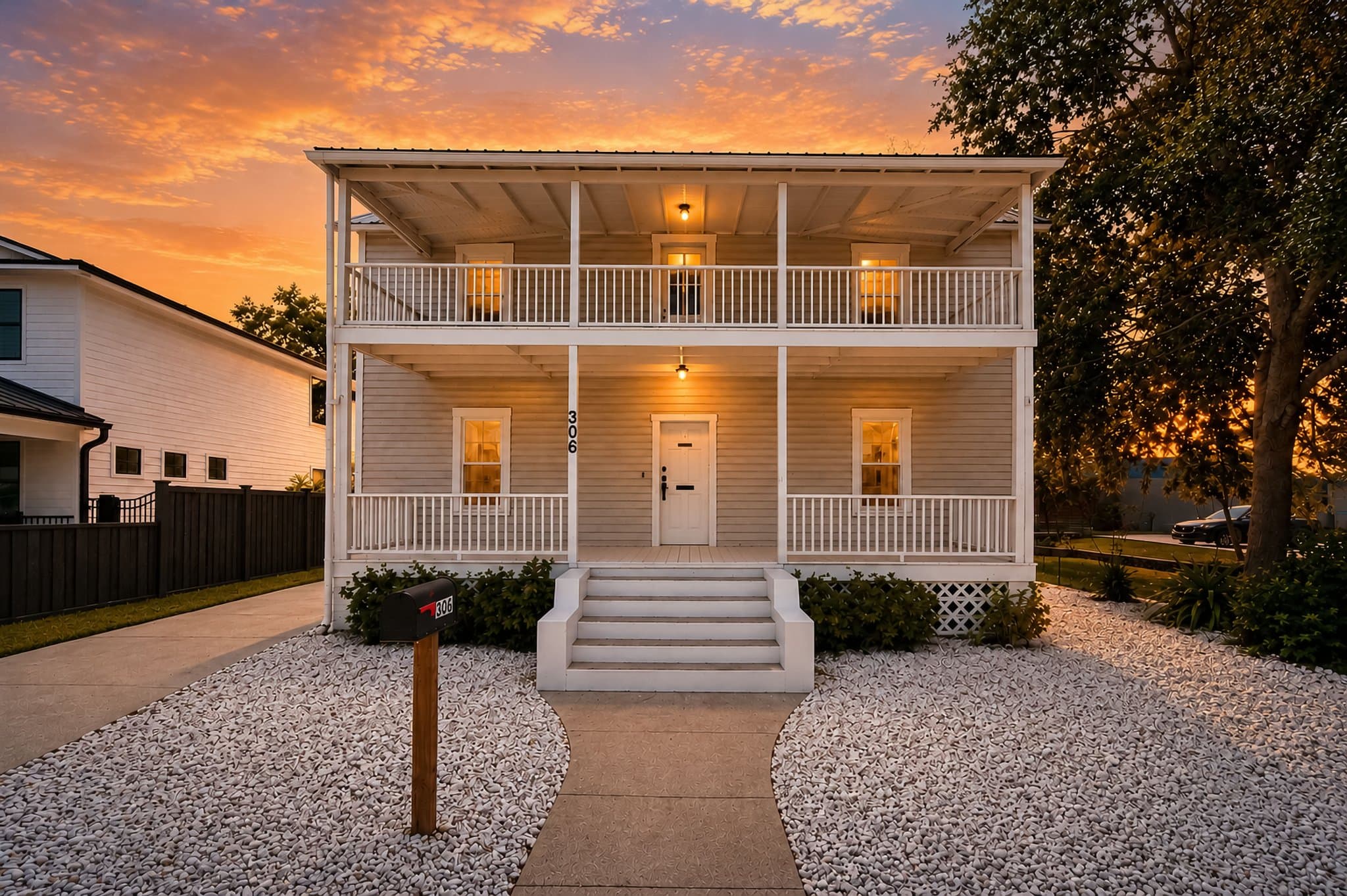 NEW SMYRNA BEACH Single Room: 306 MURRAY STREET