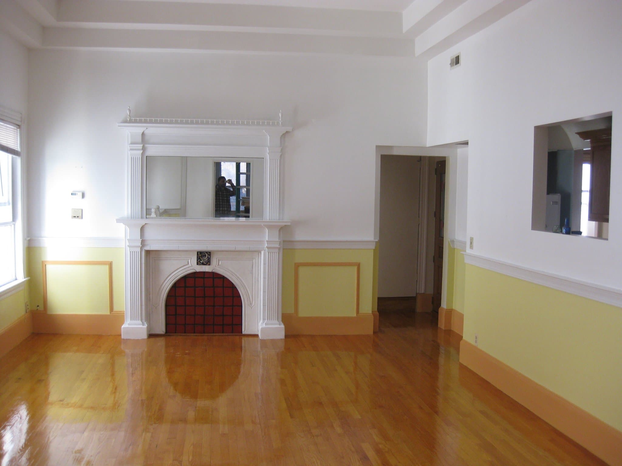 Boston Single Room: 235 Heath Street