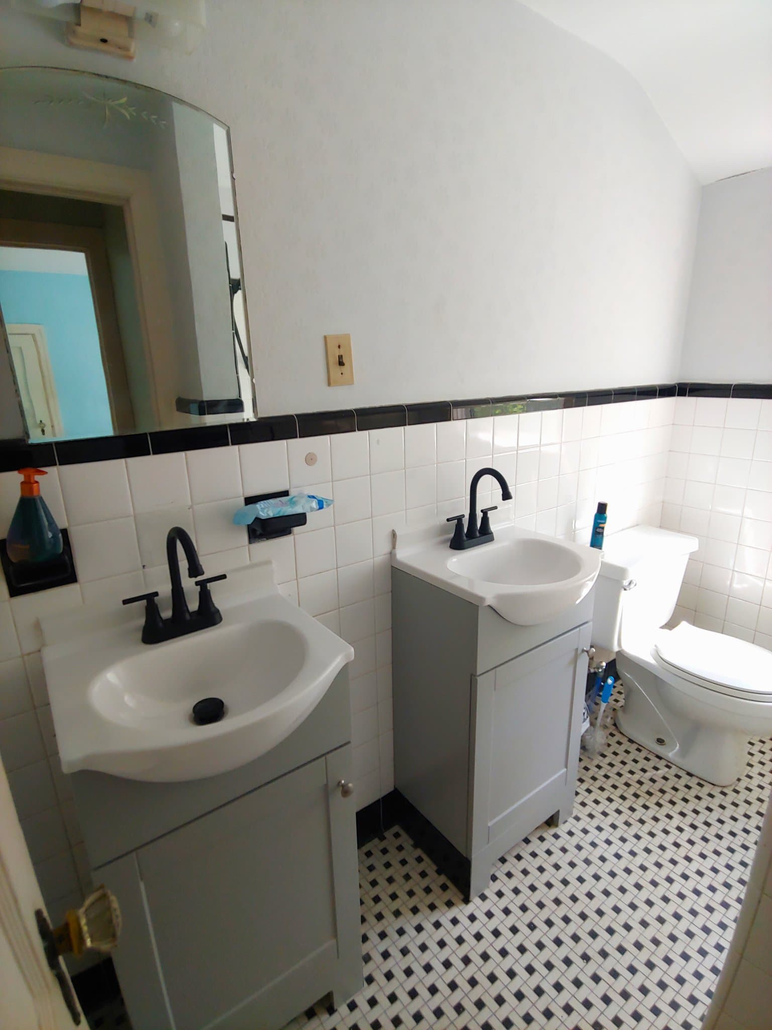 Freehold House: 13 Alexander Ave