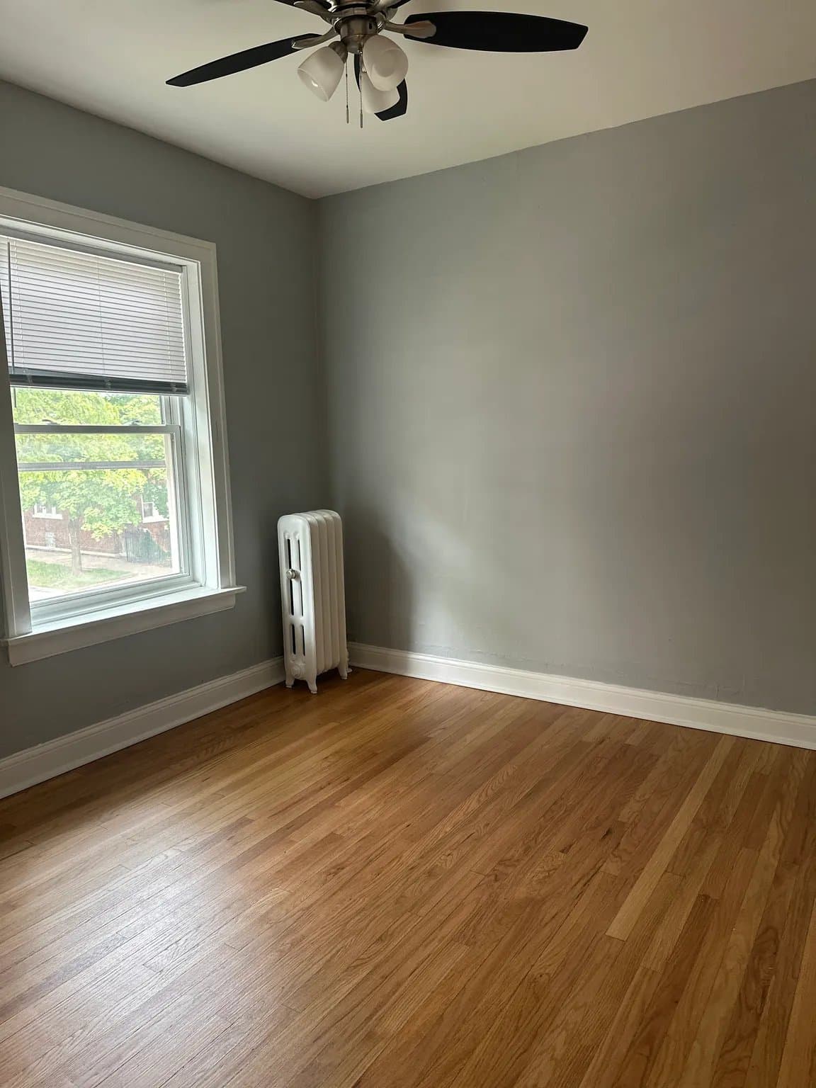Chicago Apartment: 2416-22 N Kilbourn Ave
