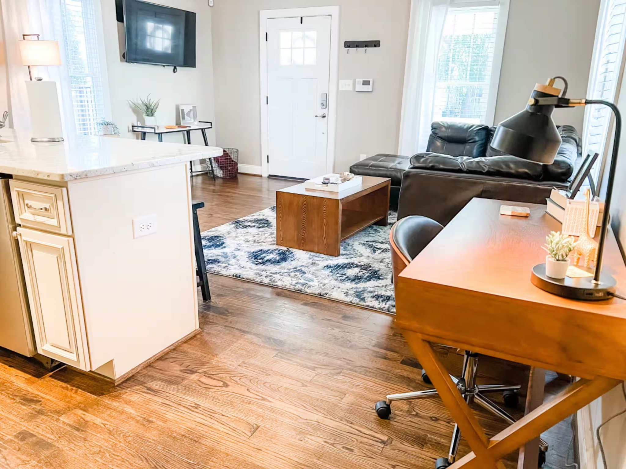 Raleigh House: 591 E Cabarrus St