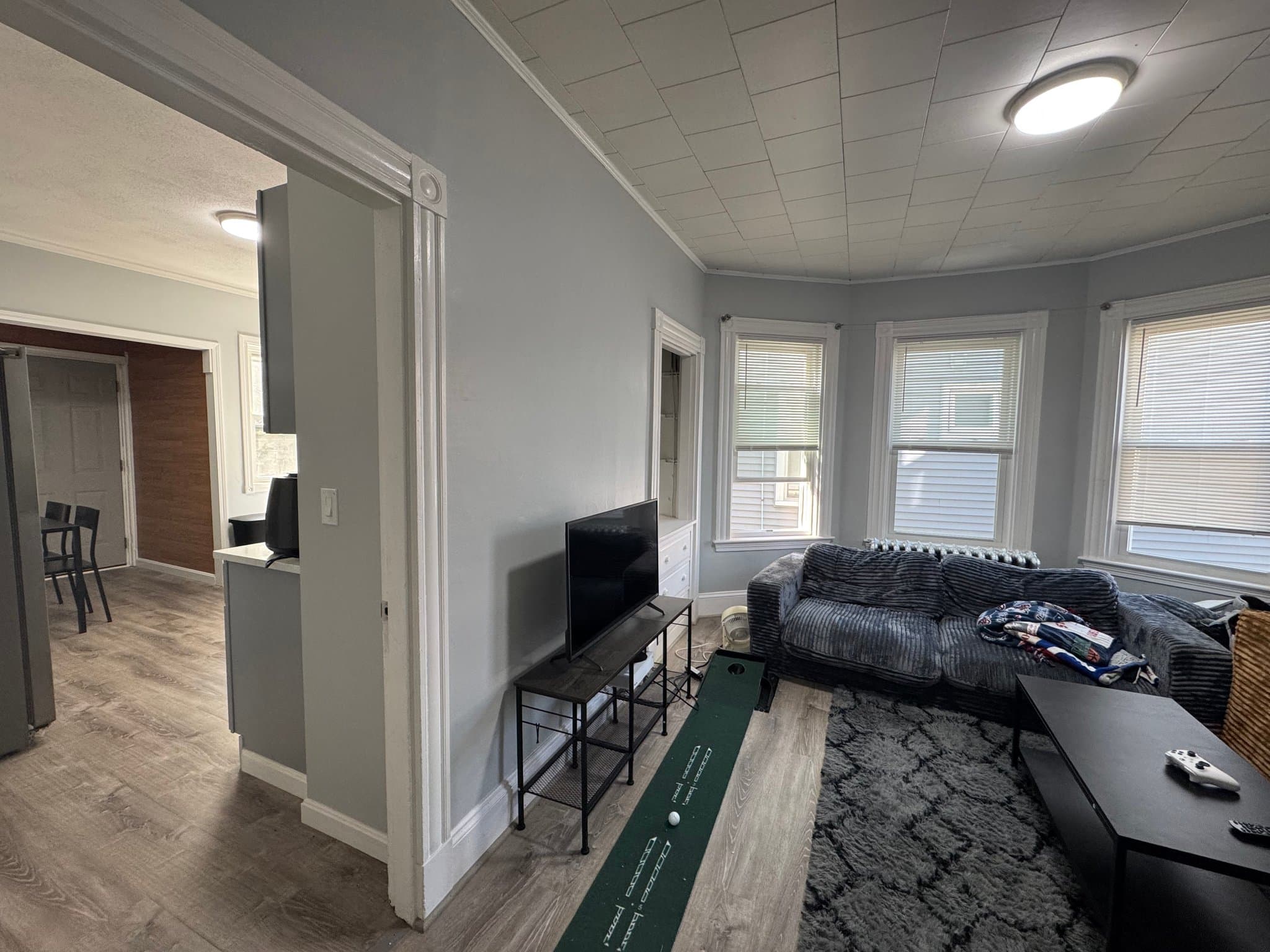 Somerville Single Room: 43 Bradley St.