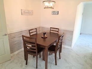 Prineville Single Room: 615 NE Fairview