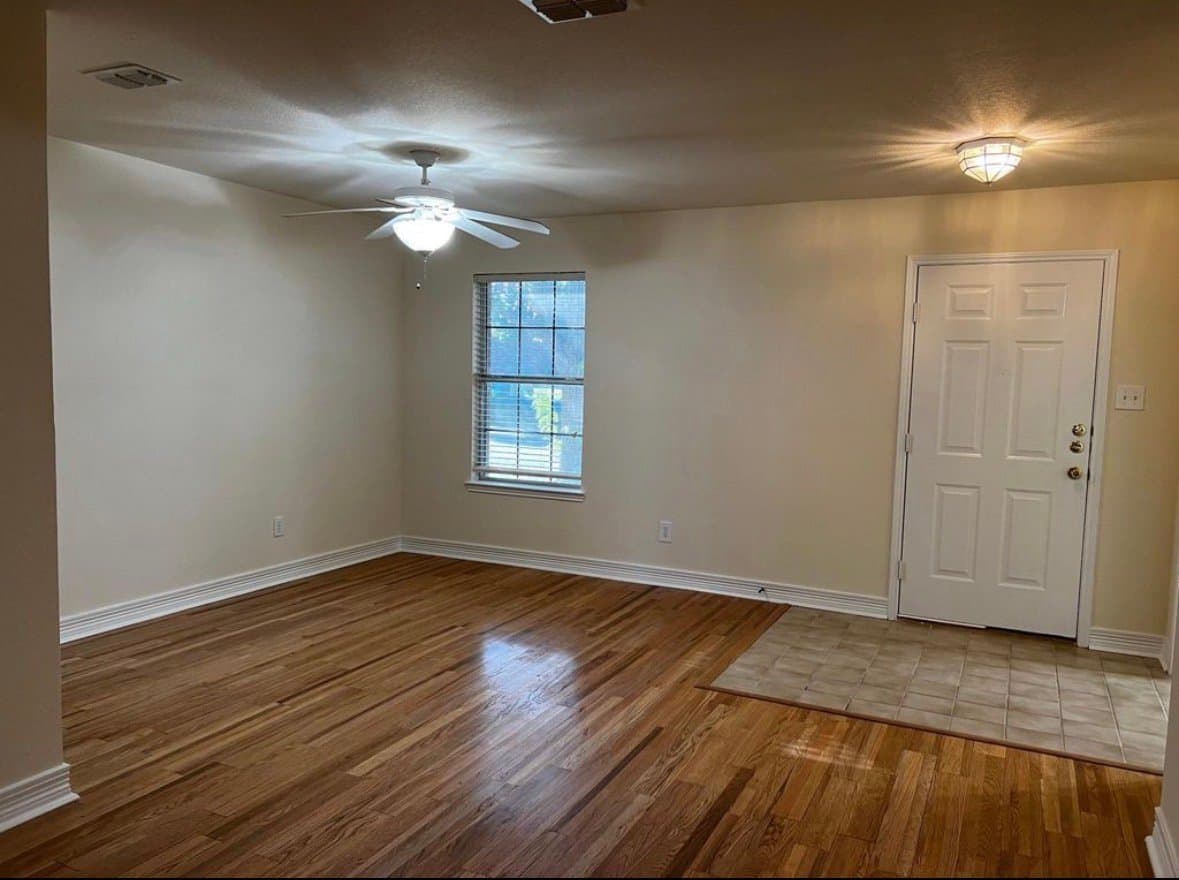 Rockwall House: 1414 Lochspring Dr.