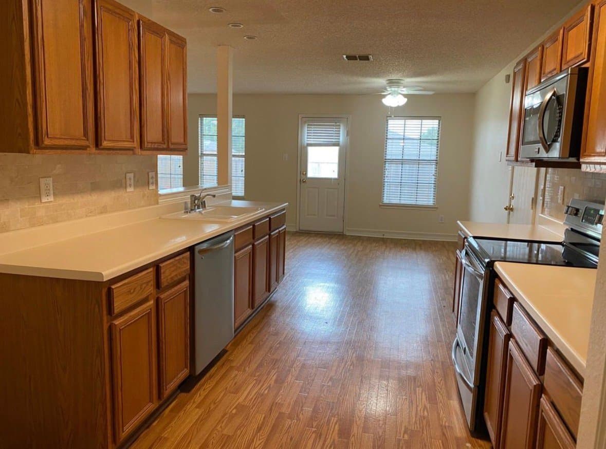Rockwall House: 1414 Lochspring Dr.