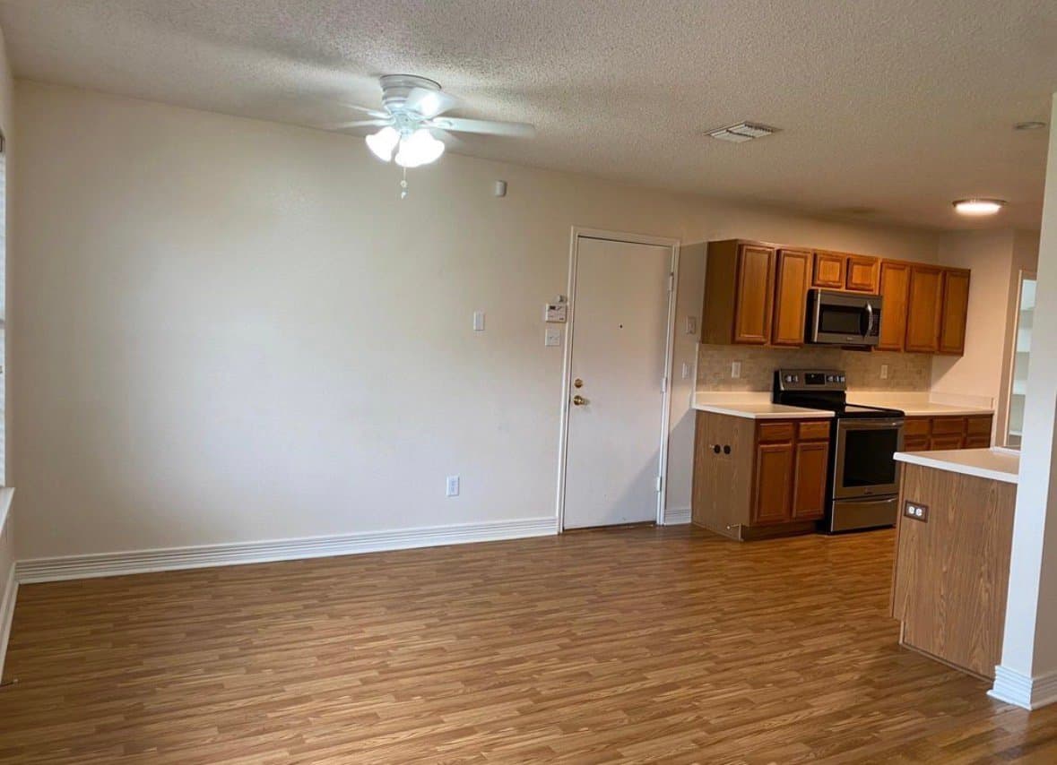 Rockwall House: 1414 Lochspring Dr.