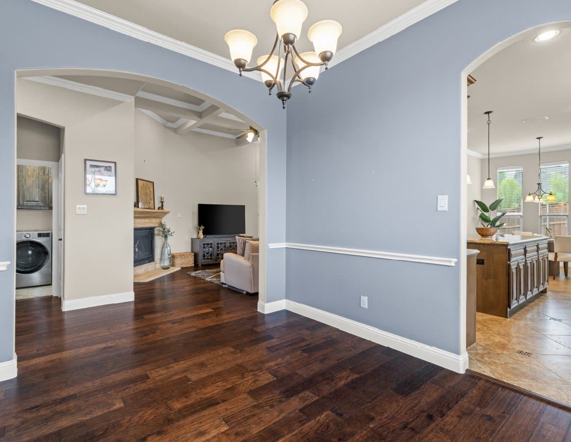 Fort Worth House: 3000 Waterglen Dr