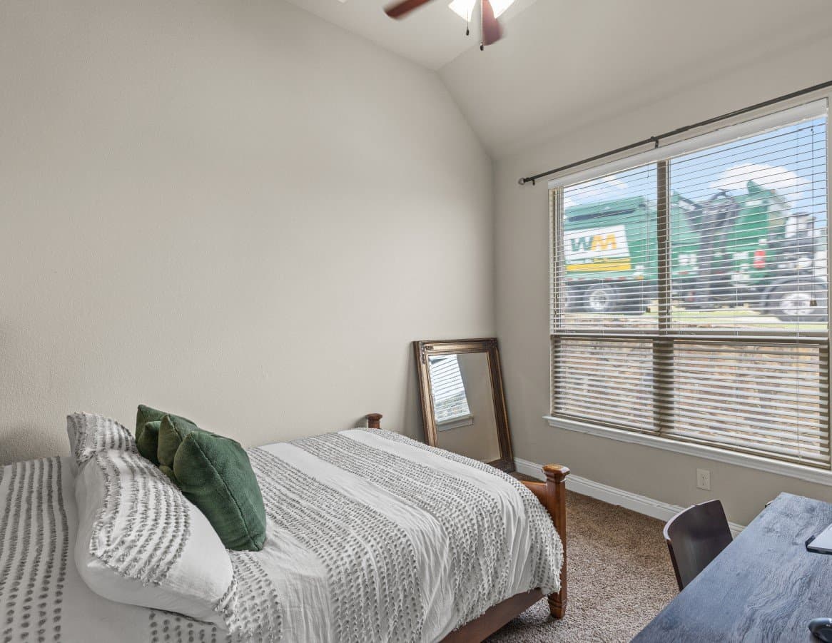 Fort Worth House: 3000 Waterglen Dr