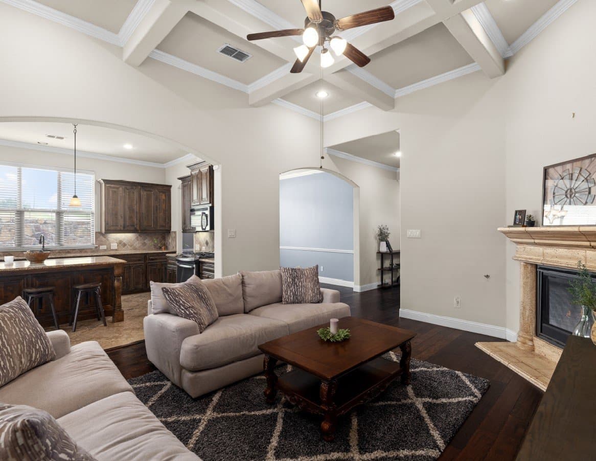 Fort Worth House: 3000 Waterglen Dr