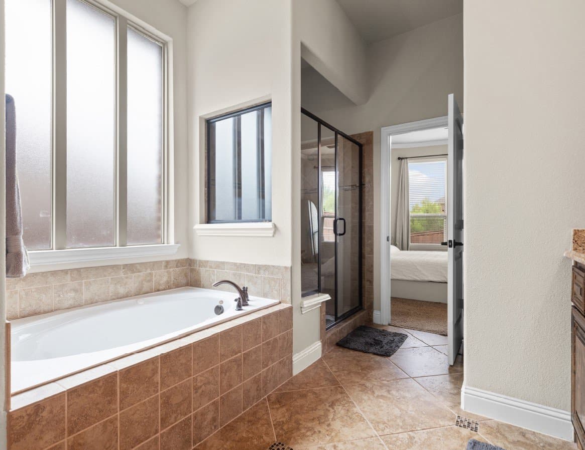 Fort Worth House: 3000 Waterglen Dr