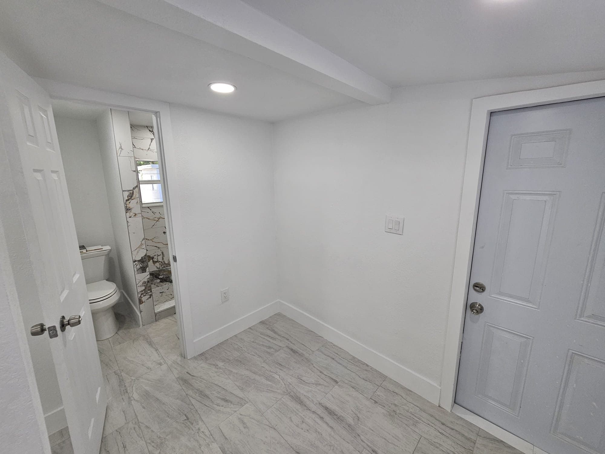 Miami House: 1915 NW 82 ST