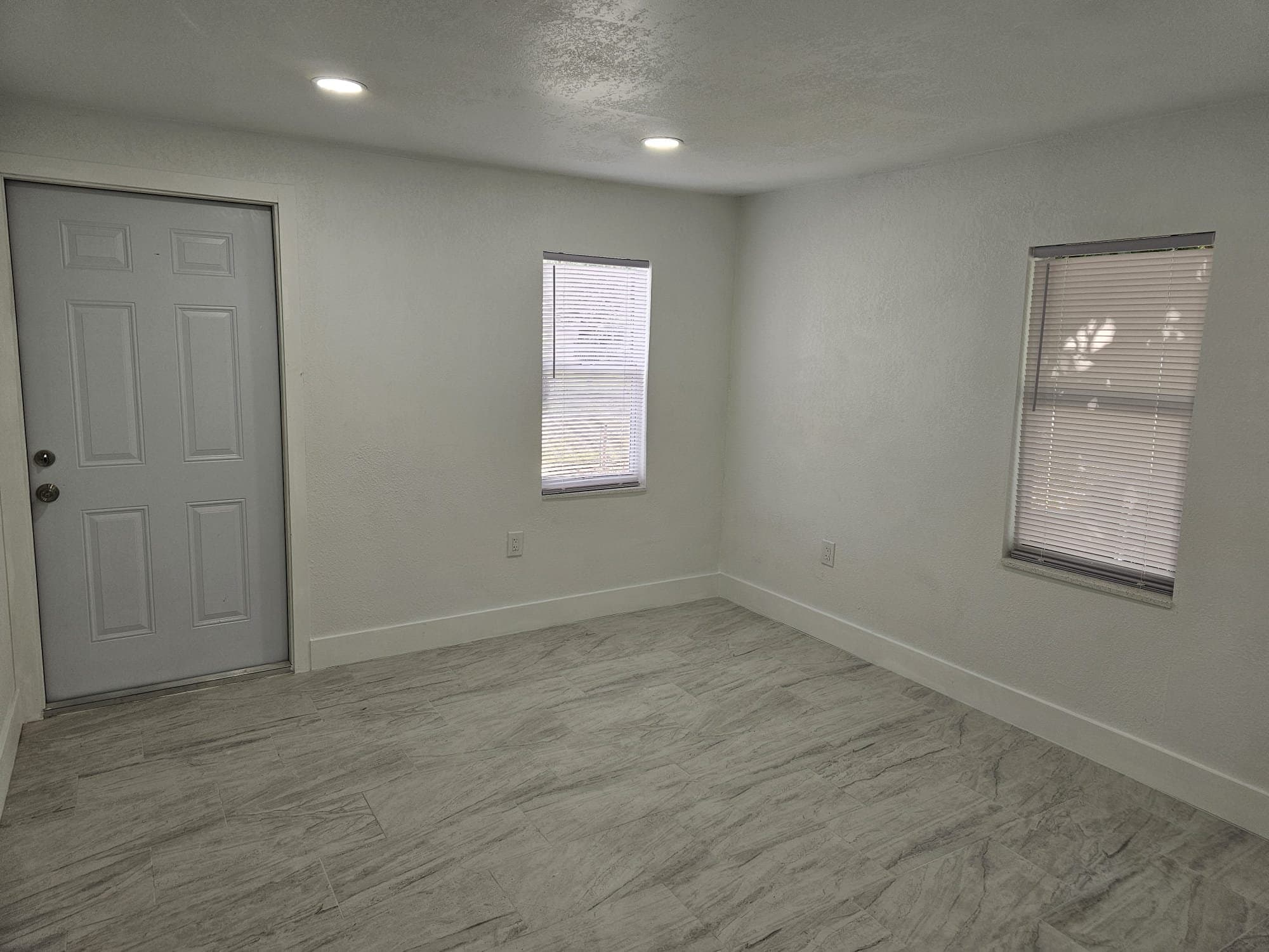 Miami House: 1915 NW 82 ST