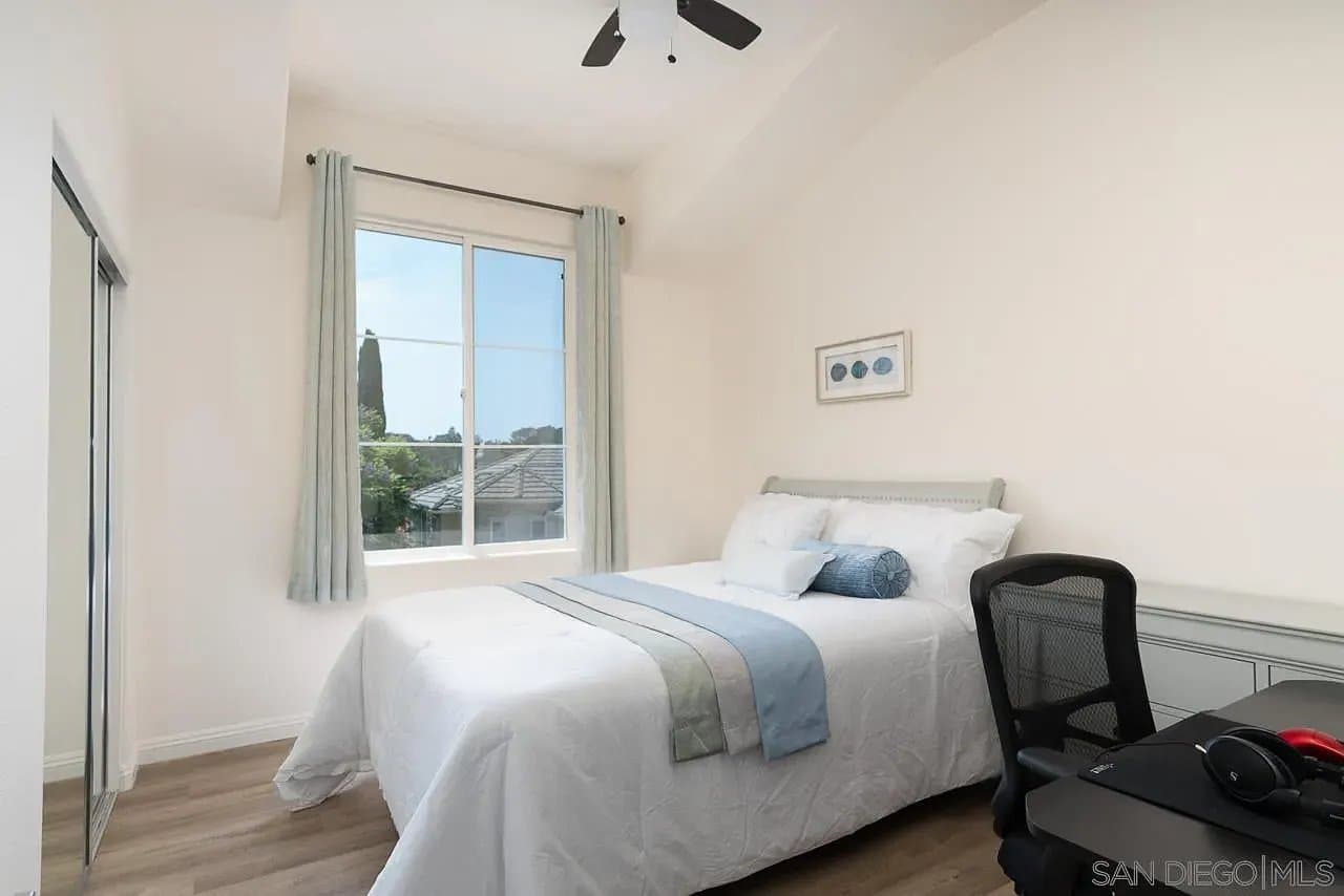 San Diego Townhome: 3822 Quarter Mile Drive, San Diego, CA, USA