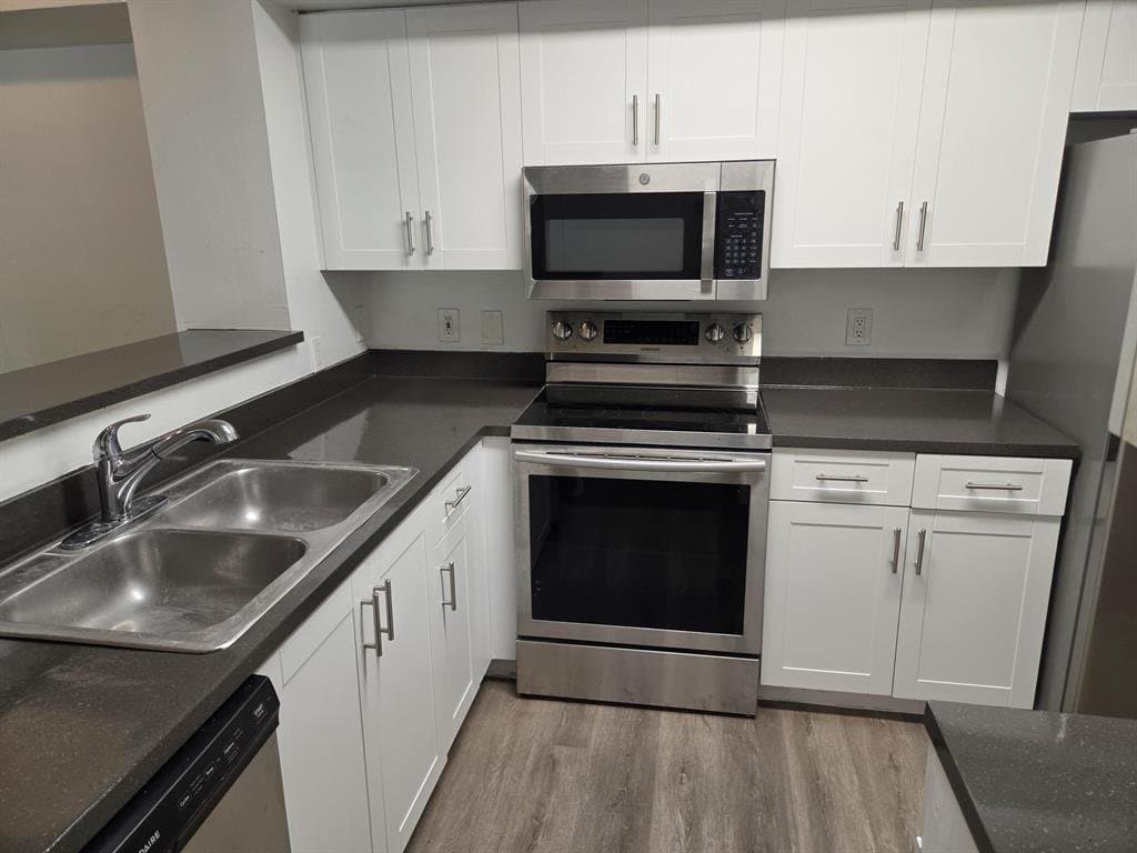 Miramar Condo: 12112 Saint Andrews Pl Florida 33025