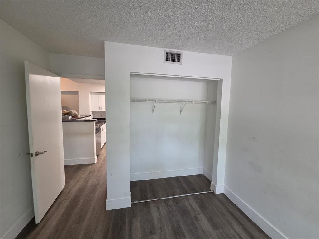 Miramar Condo: 12112 Saint Andrews Pl Florida 33025