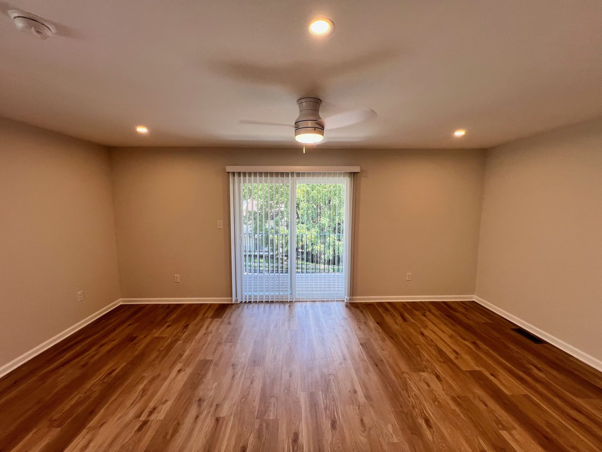 Clifton Heights Multiplex: 514 Gia Cir