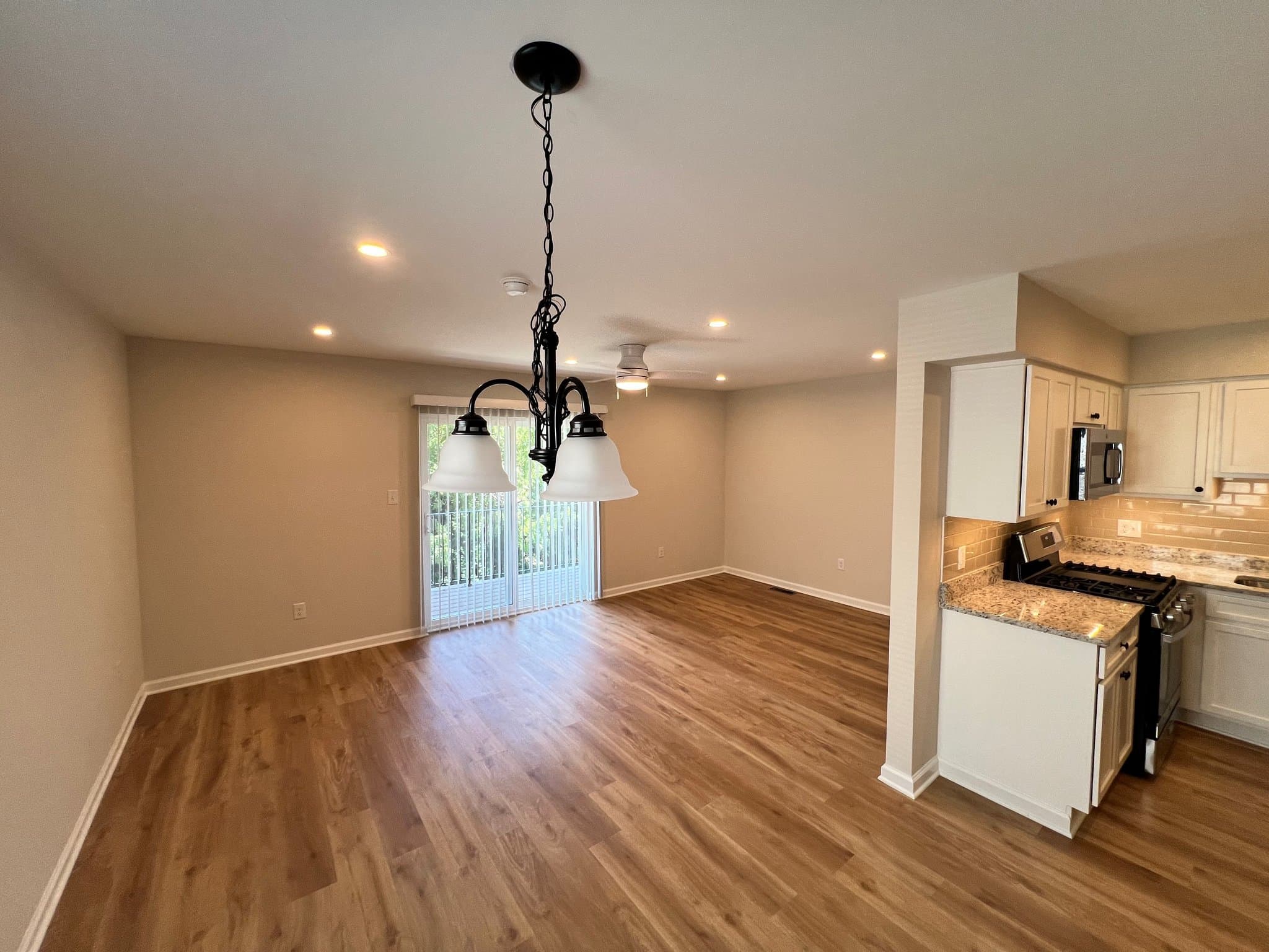 Clifton Heights Multiplex: 514 Gia Cir