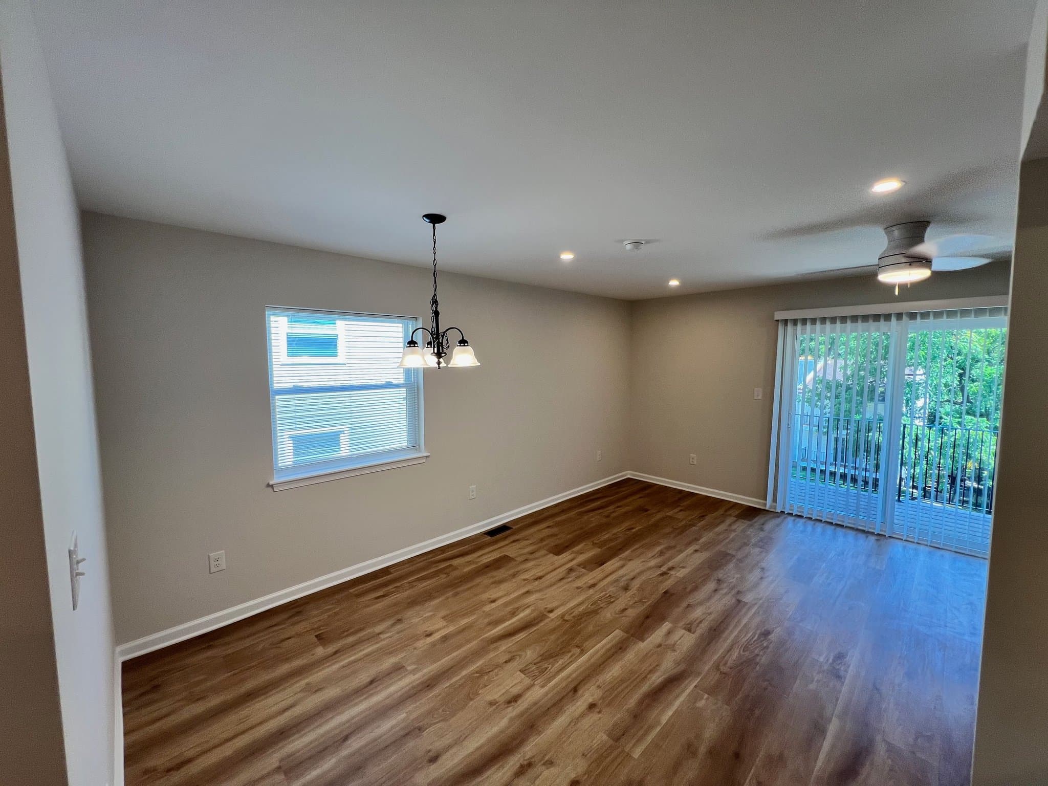 Clifton Heights Multiplex: 514 Gia Cir