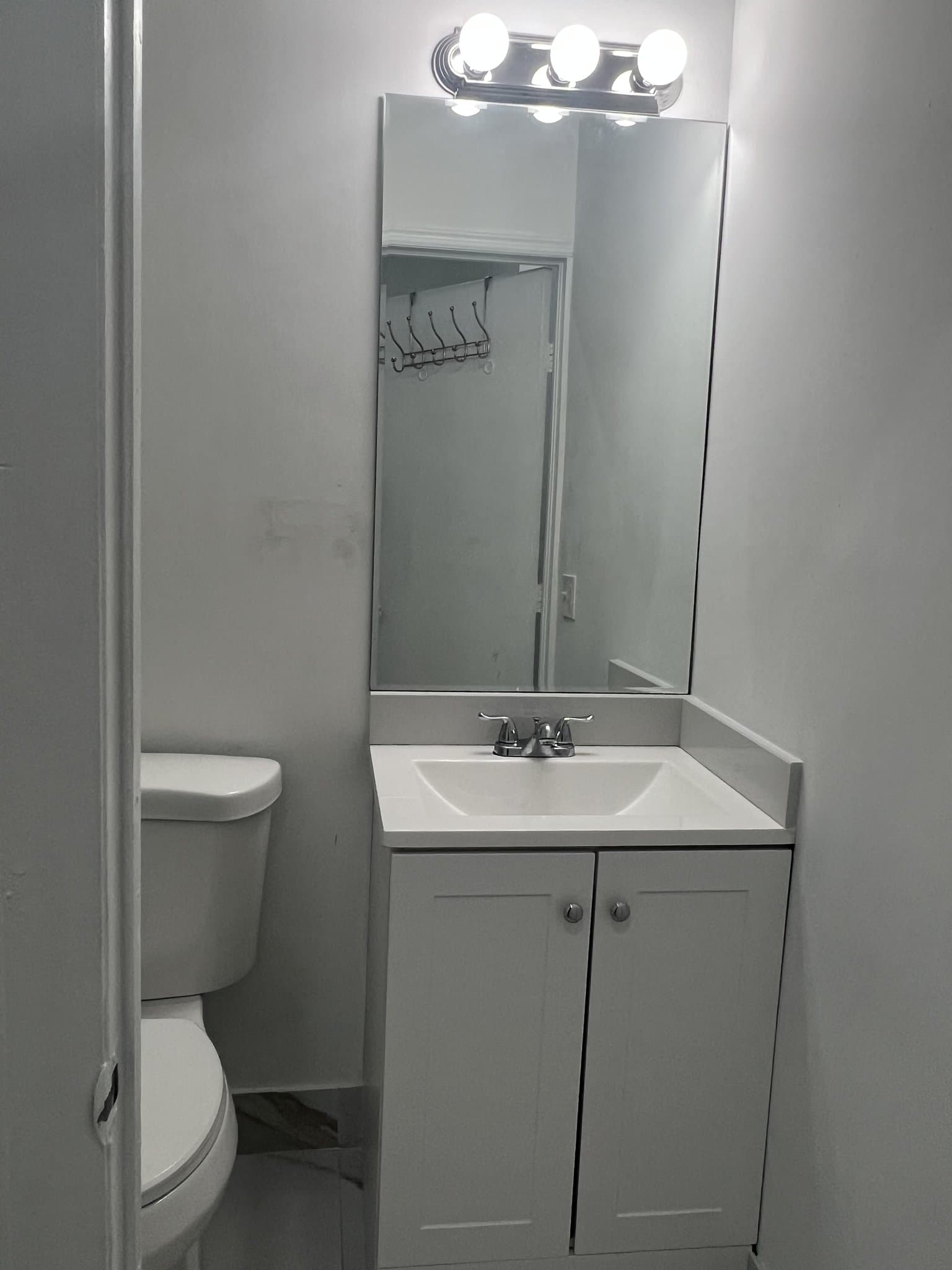 Miami House: 1412 SW 82nd Ct # 2