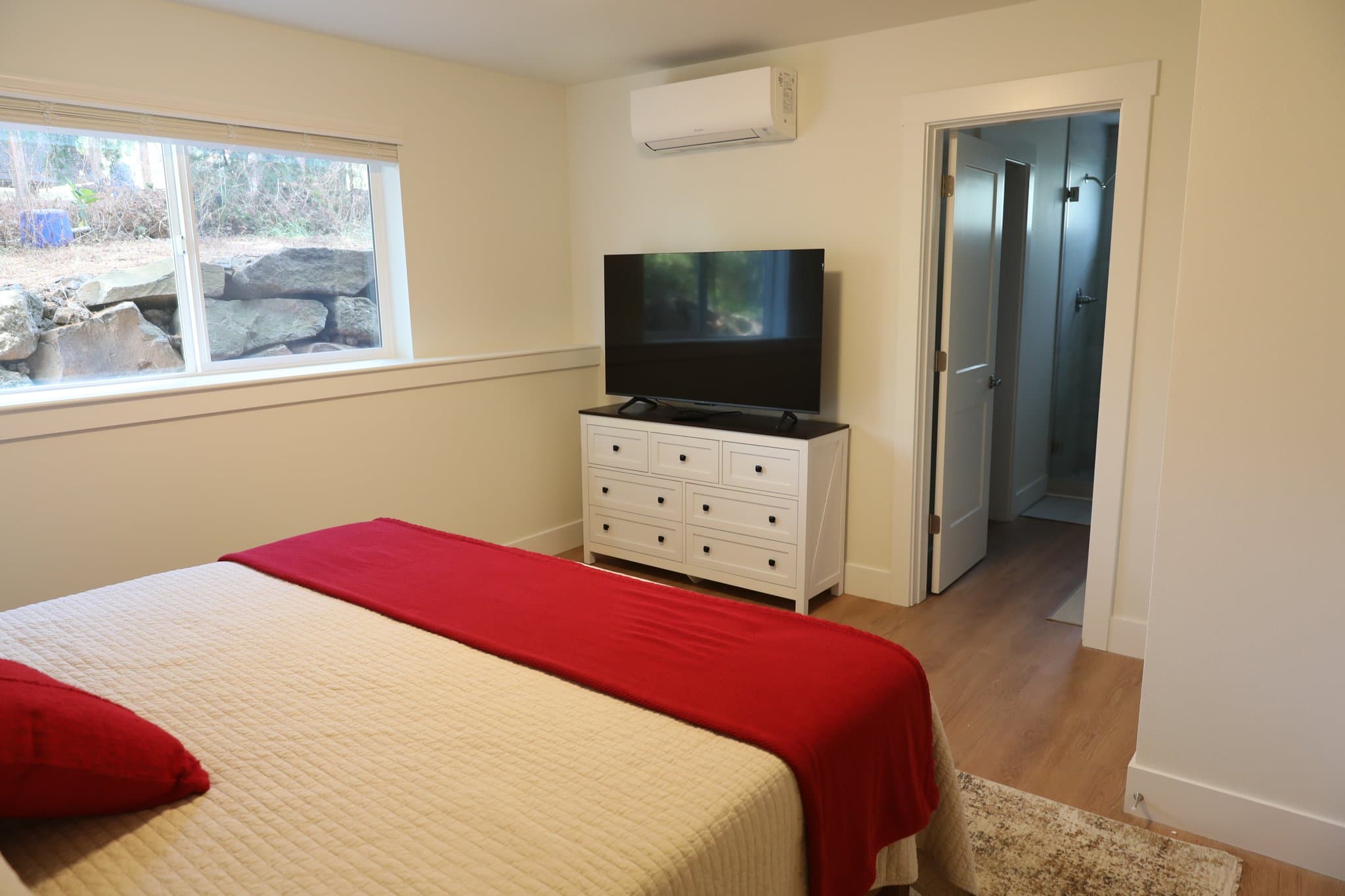 Happy Valley House: 12907 SE Ridgecrest Rd