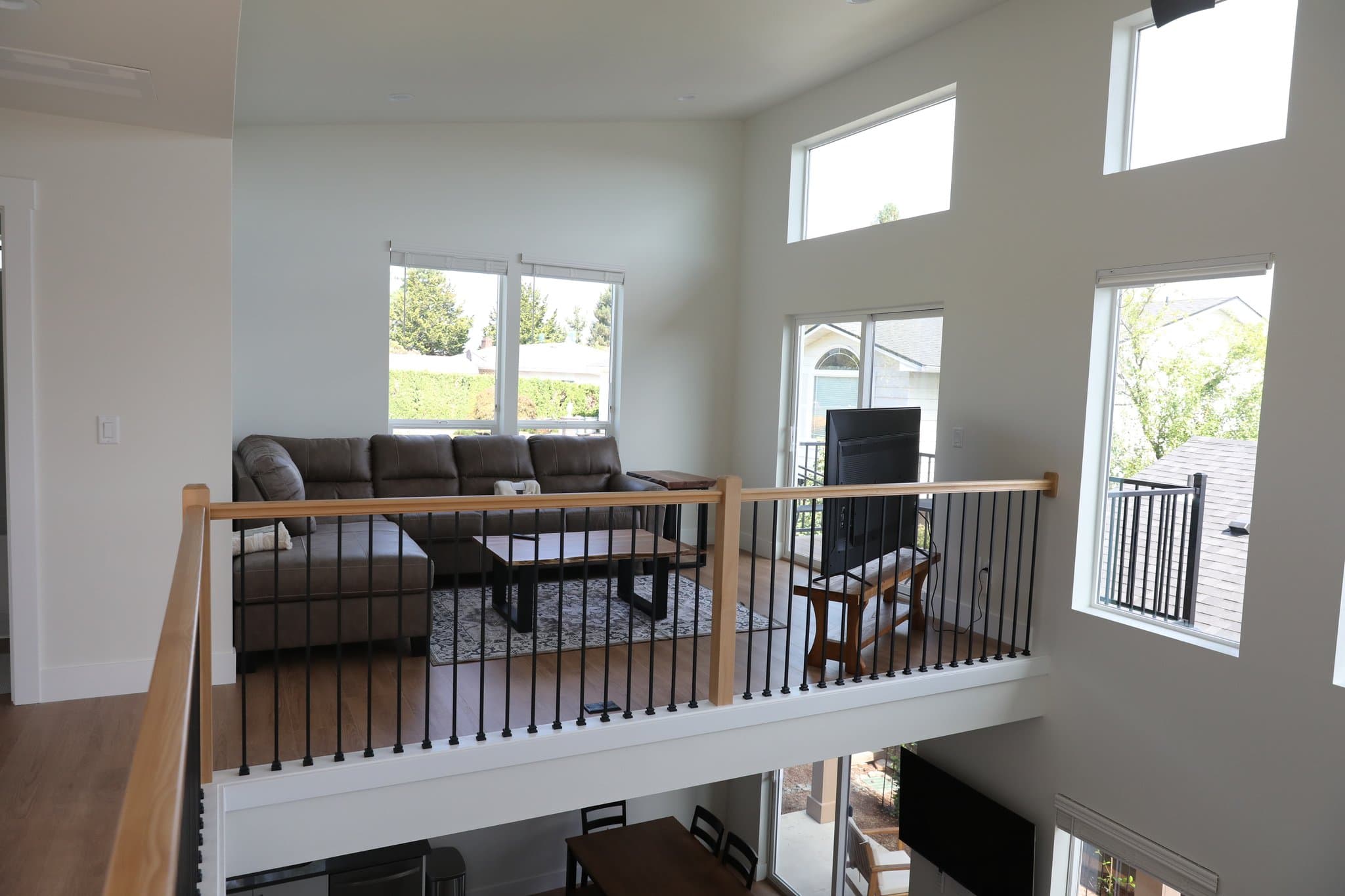 Happy Valley House: 12907 SE Ridgecrest Rd