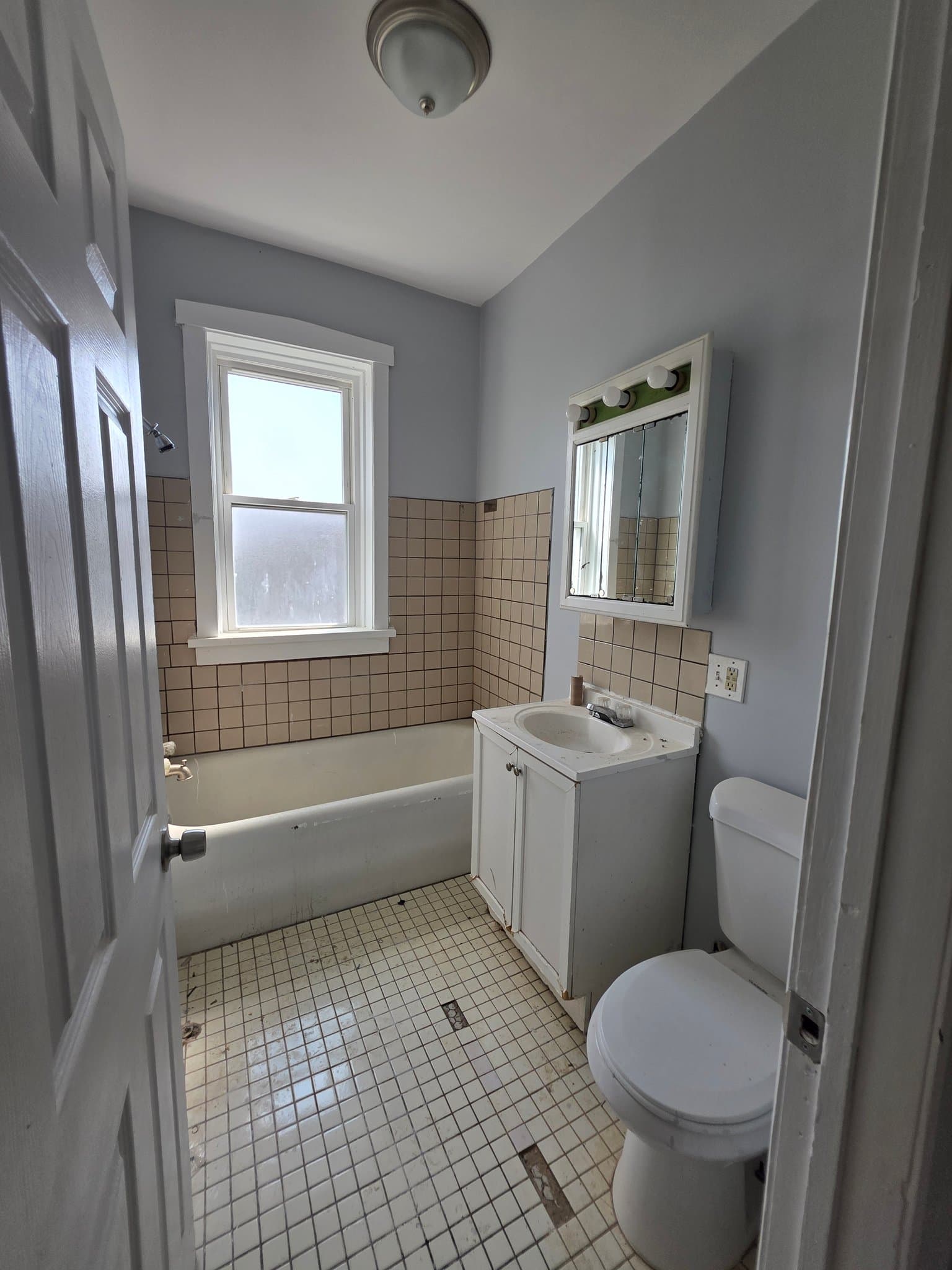 Chicago Apartment: 4315-25 W 15th ST