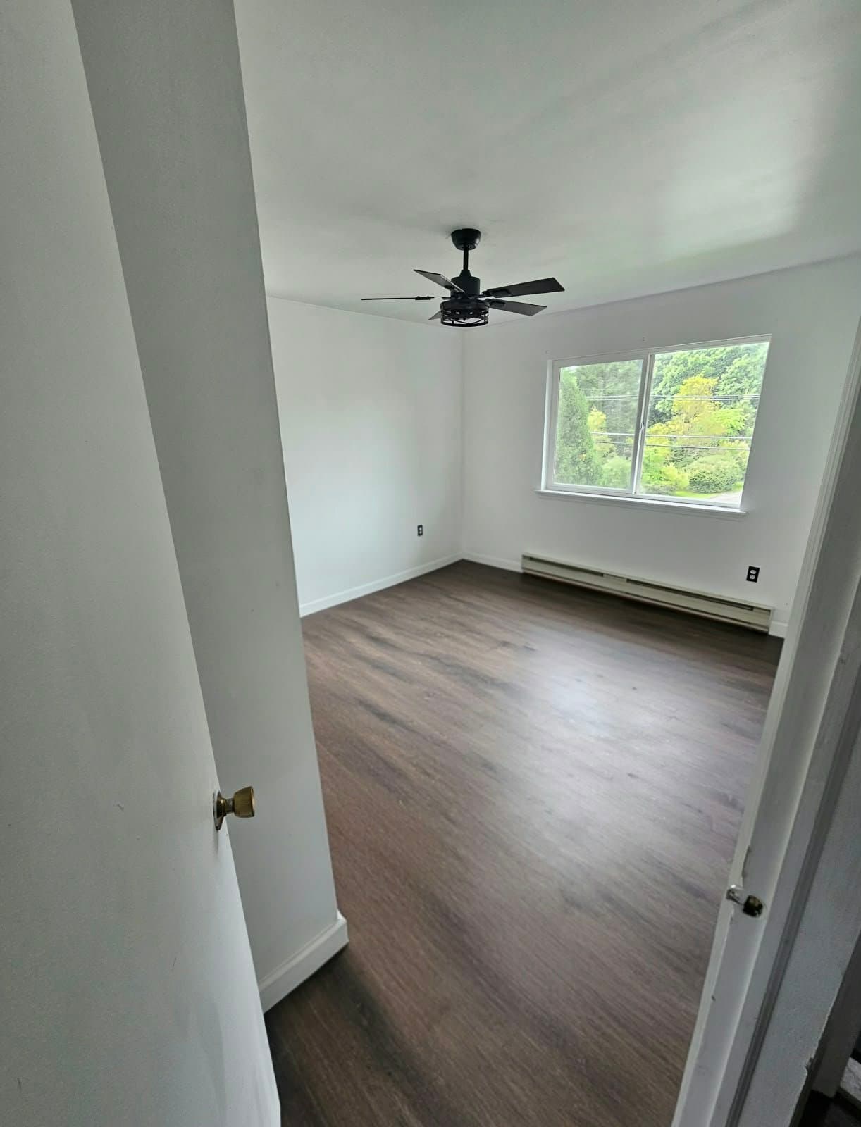 Montague Condo: 216 F Lake Shore North