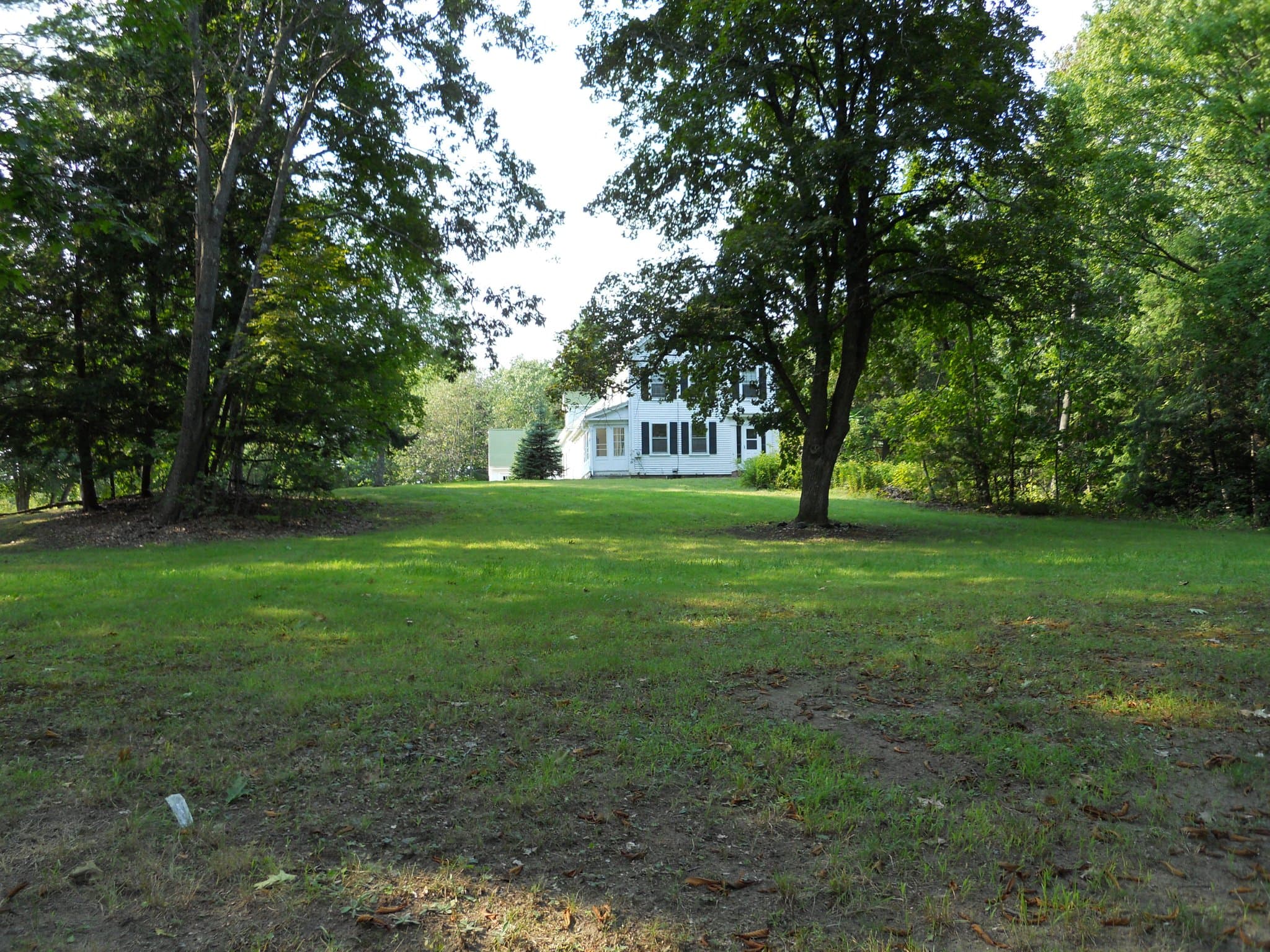 NEWFIELDS House: 66 PISCASSIC RD