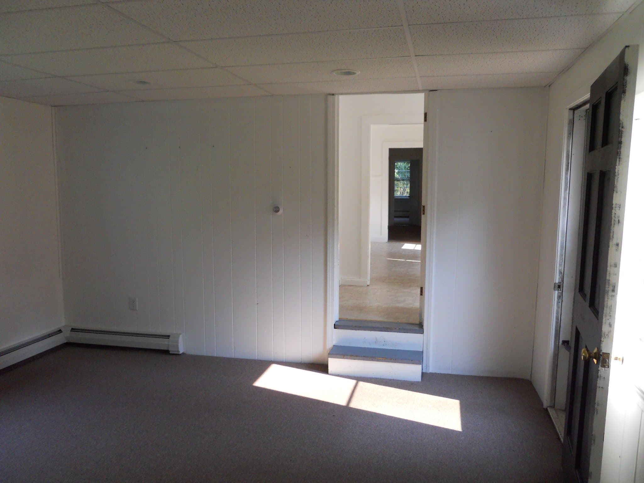 NEWFIELDS House: 66 PISCASSIC RD