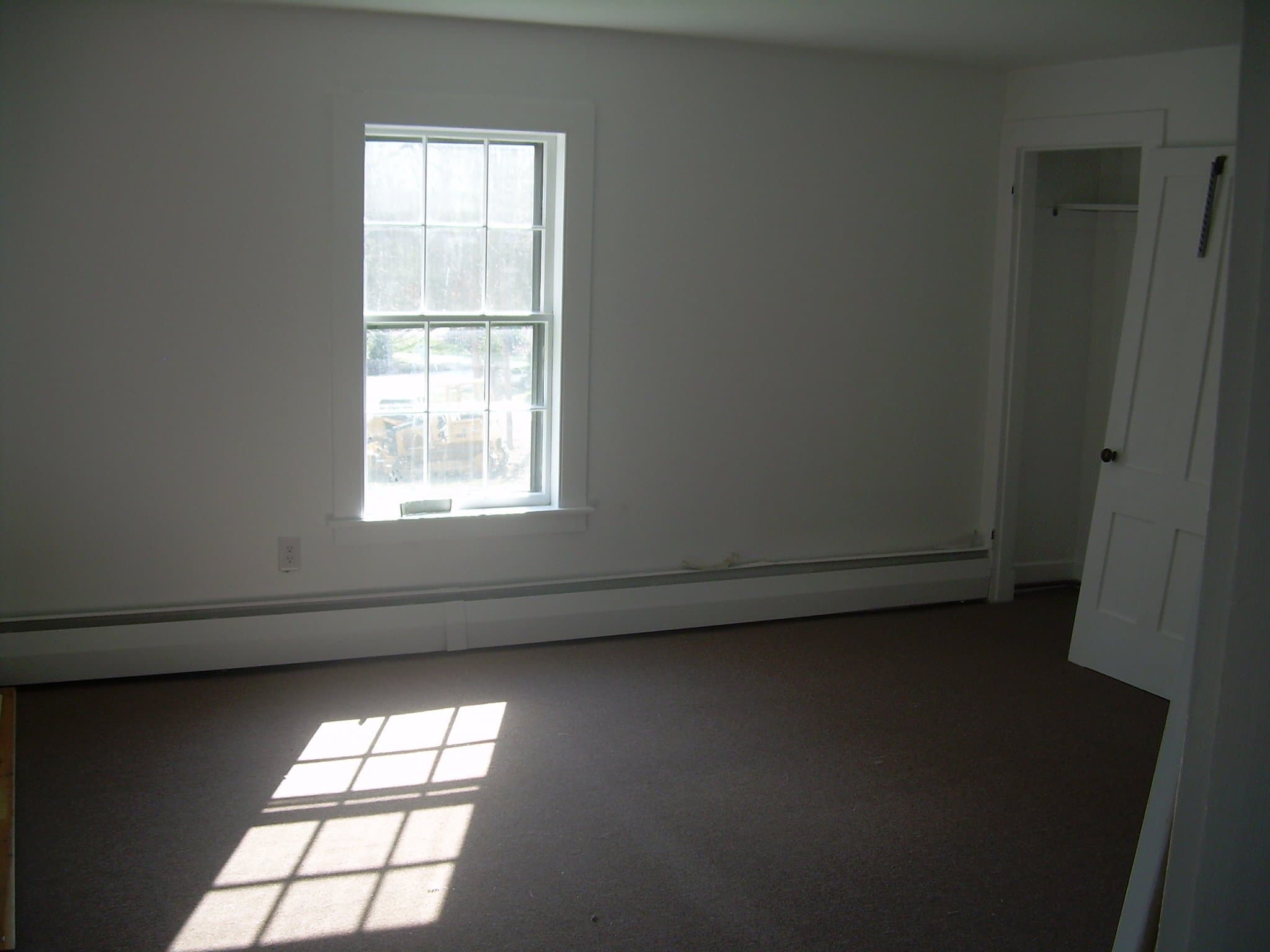 NEWFIELDS House: 66 PISCASSIC RD