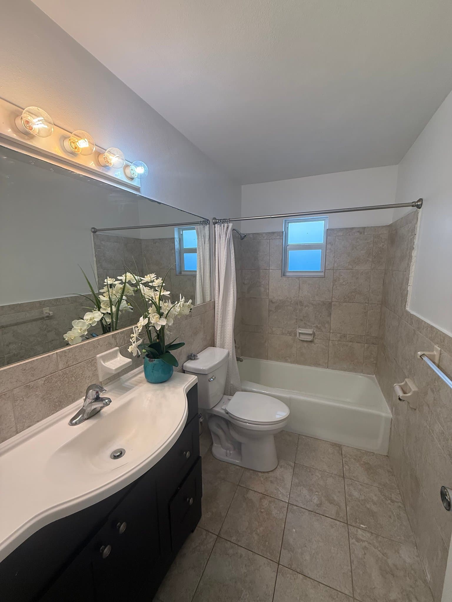 Naples Park Multiplex: 623 92nd Avenue North