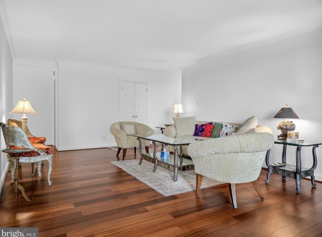 Chevy Chase Condo: 4601 N Park Ave