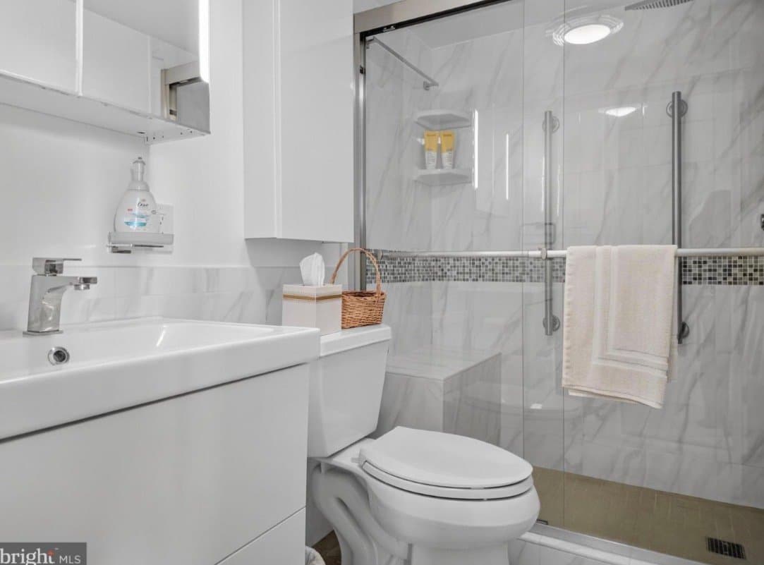 Chevy Chase Condo: 4601 N Park Ave