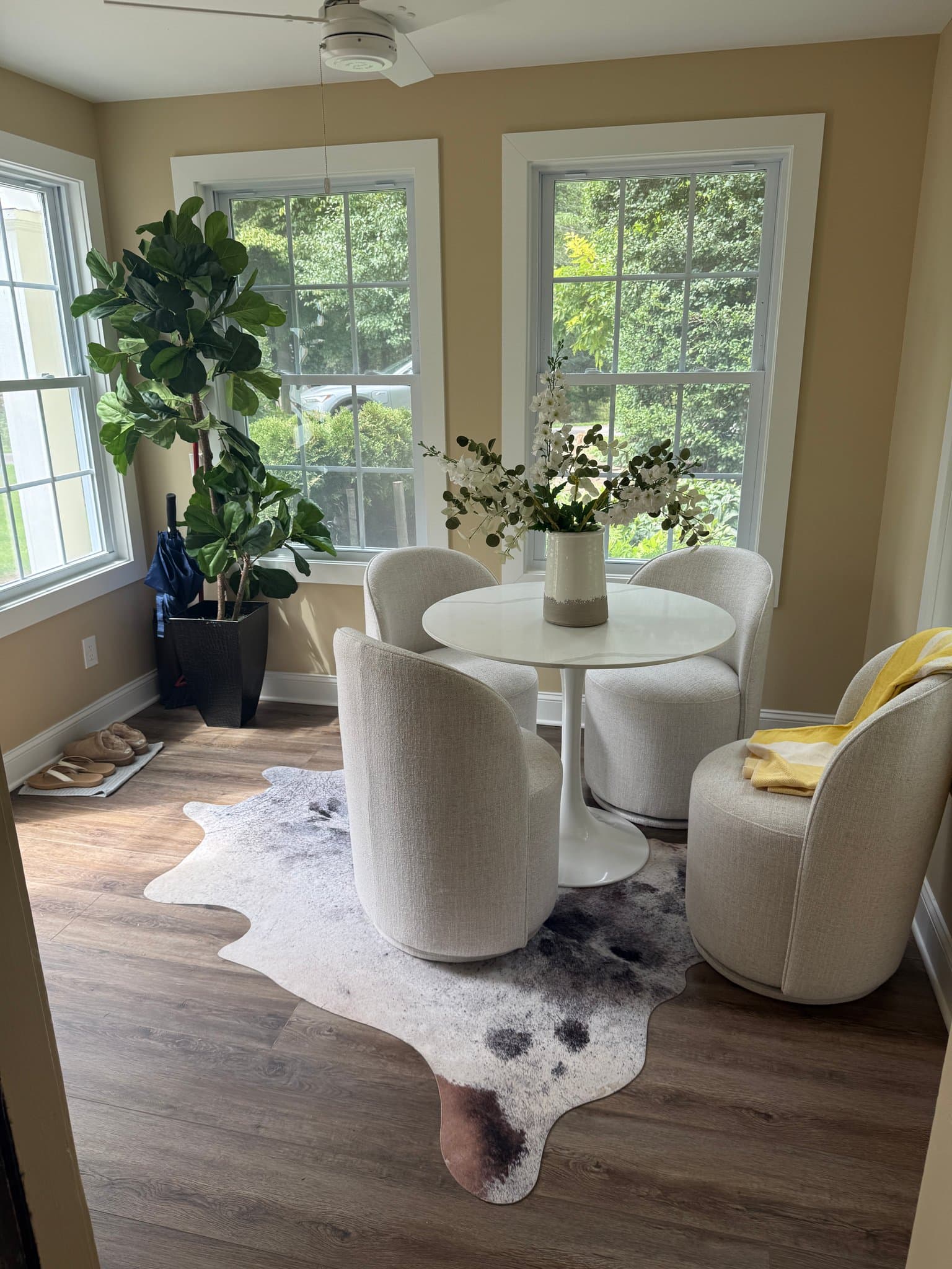 Crownsville House: 702 Defense Hwy