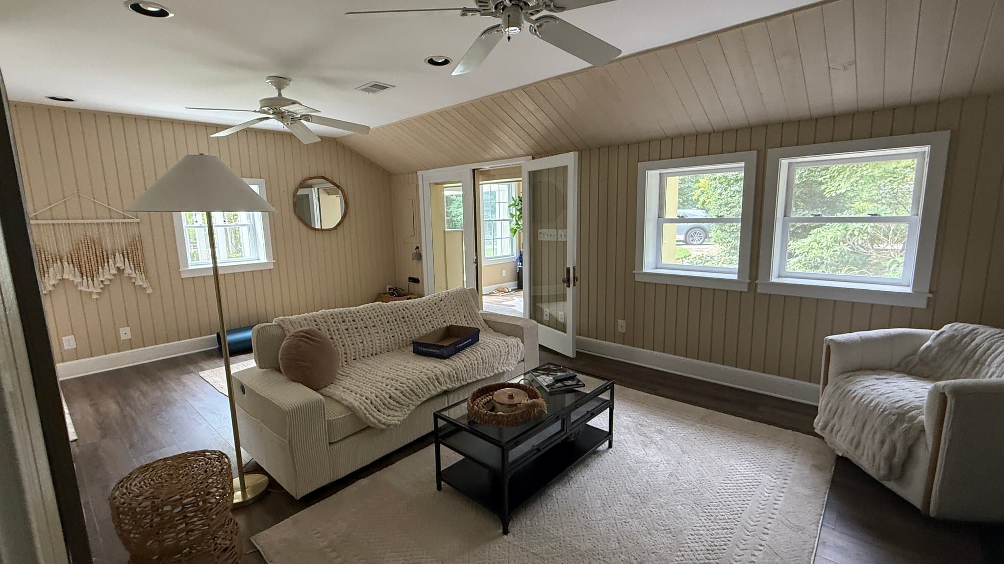 Crownsville House: 702 Defense Hwy