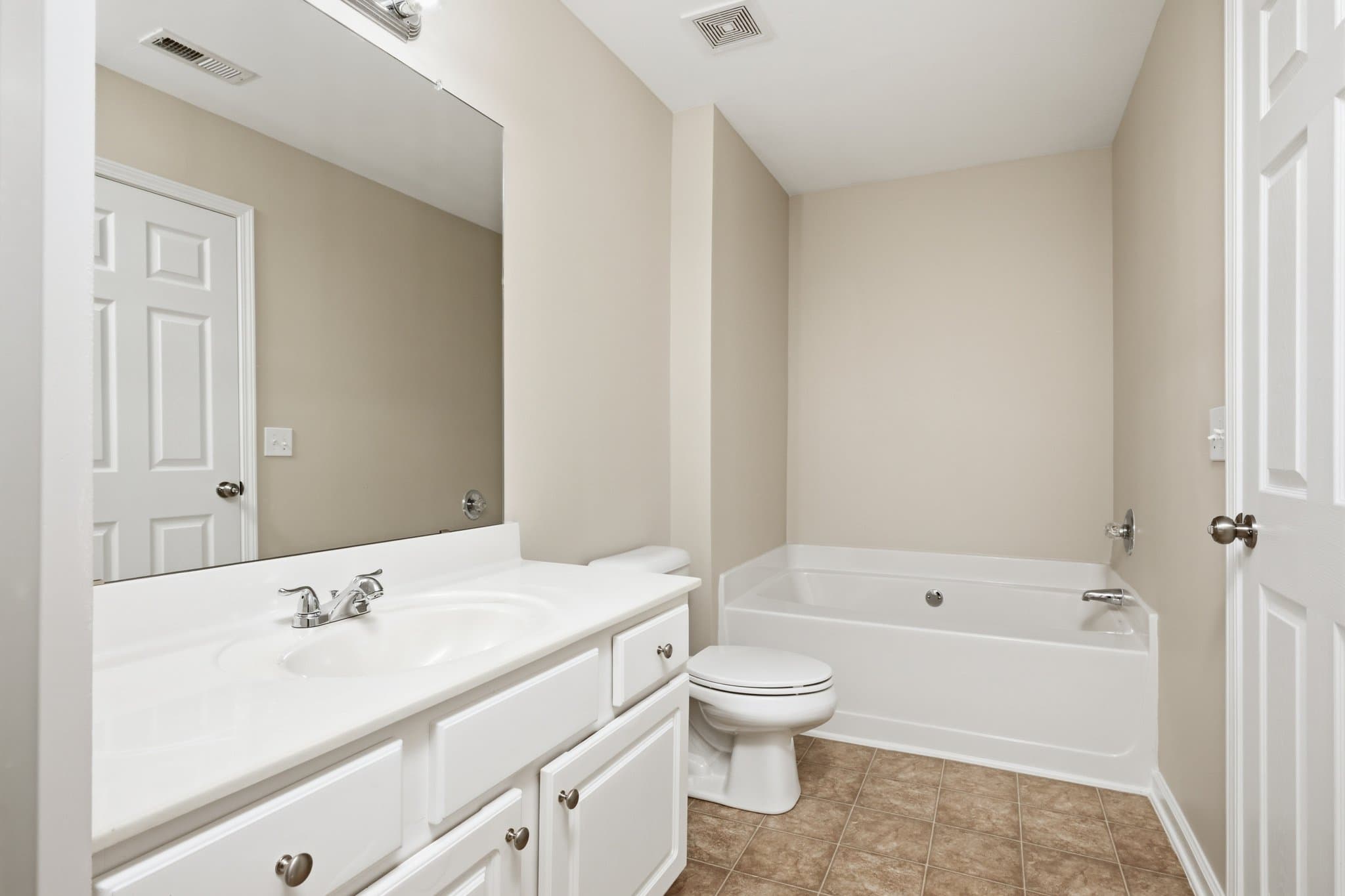 Kennesaw Townhome: 1813 Willow Branch Ln NW
