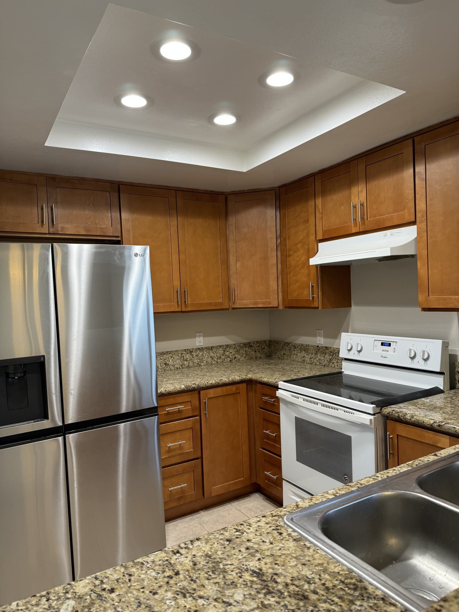 Anaheim Condo: 465 South Ranch View Circle