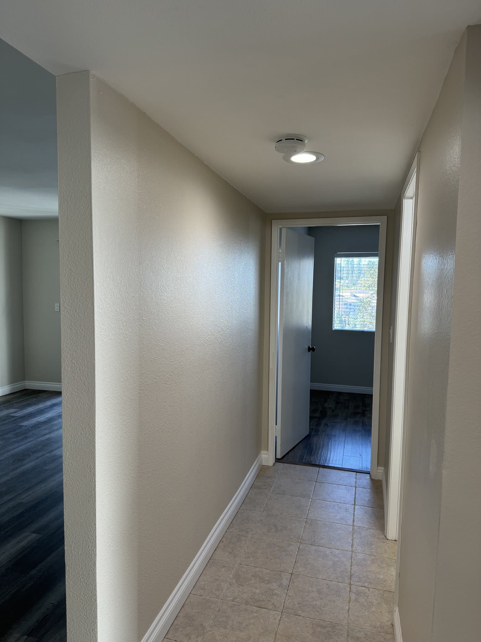 Anaheim Condo: 465 South Ranch View Circle