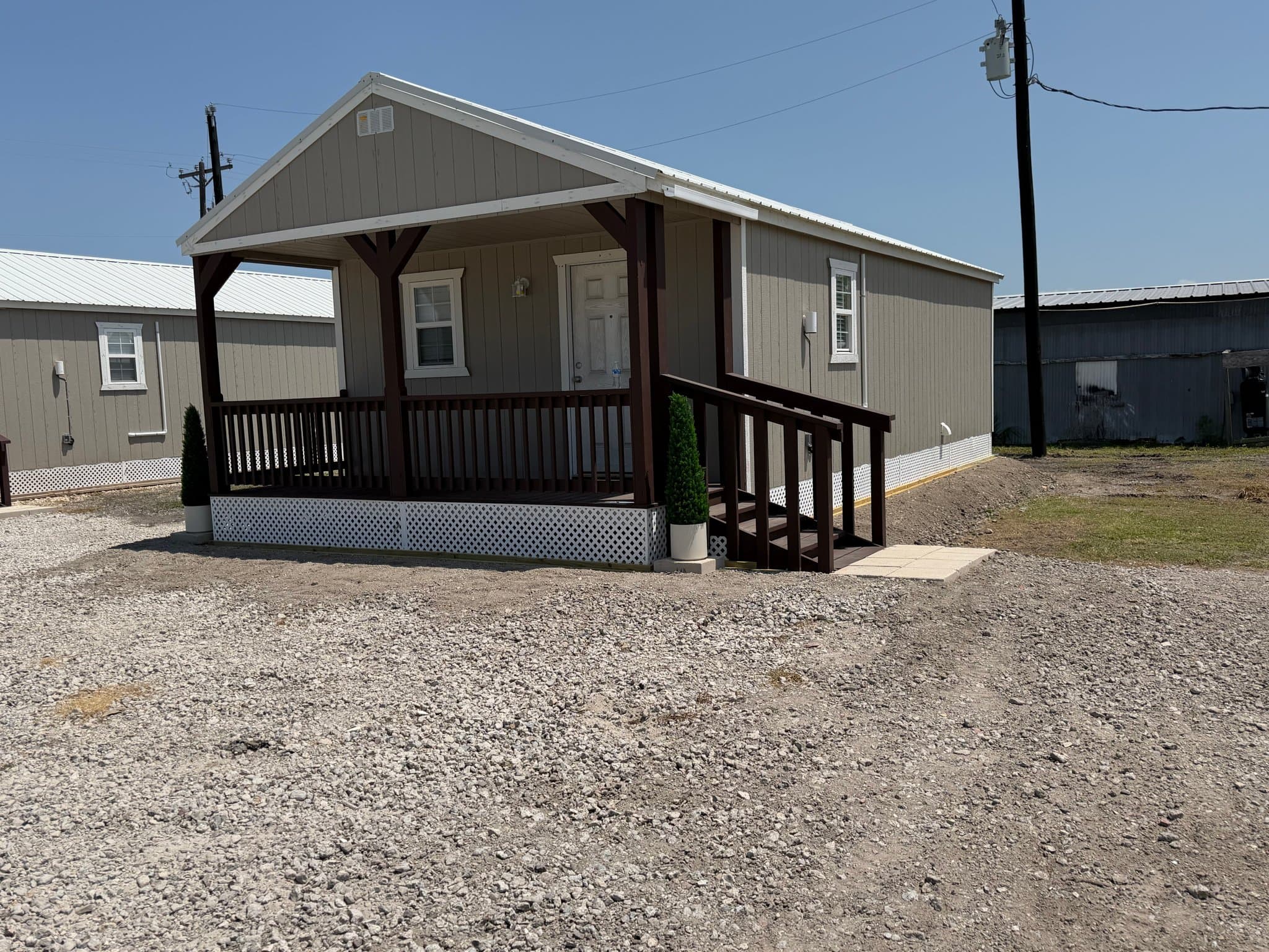 Robstown House: 2021 CR 75, B