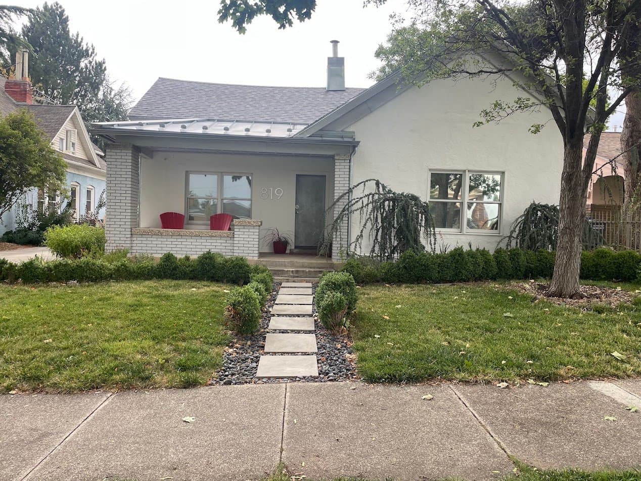 Salt Lake City House: 819 E 300 S