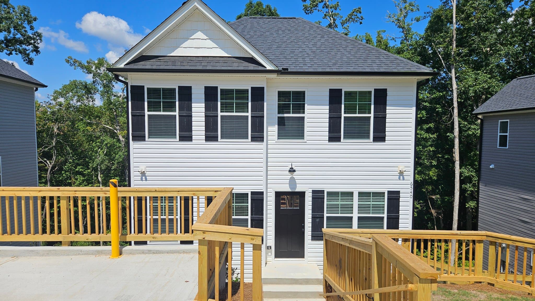 Gainesville House: 6540 Bonanza Trl