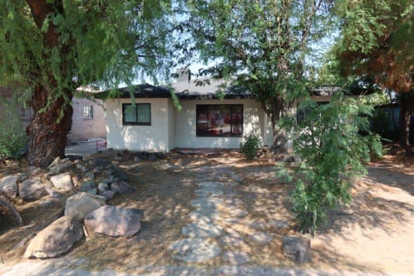 Safford House: 728 S 9th Ave