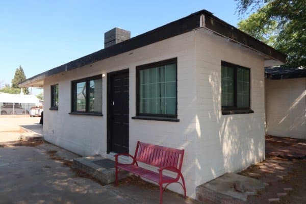 Safford House: 728 S 9th Ave
