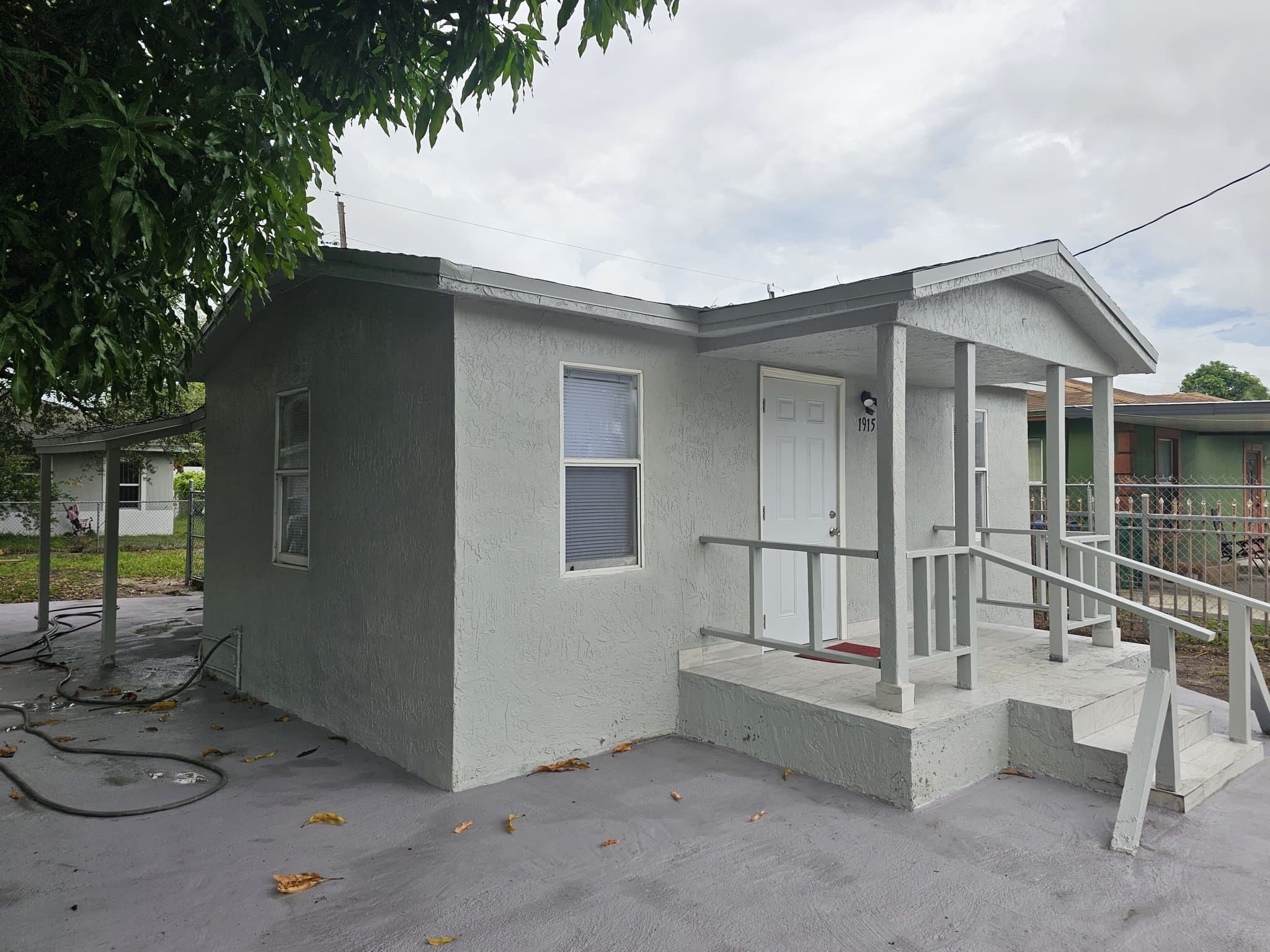 Miami House: 1915 NW 82 ST